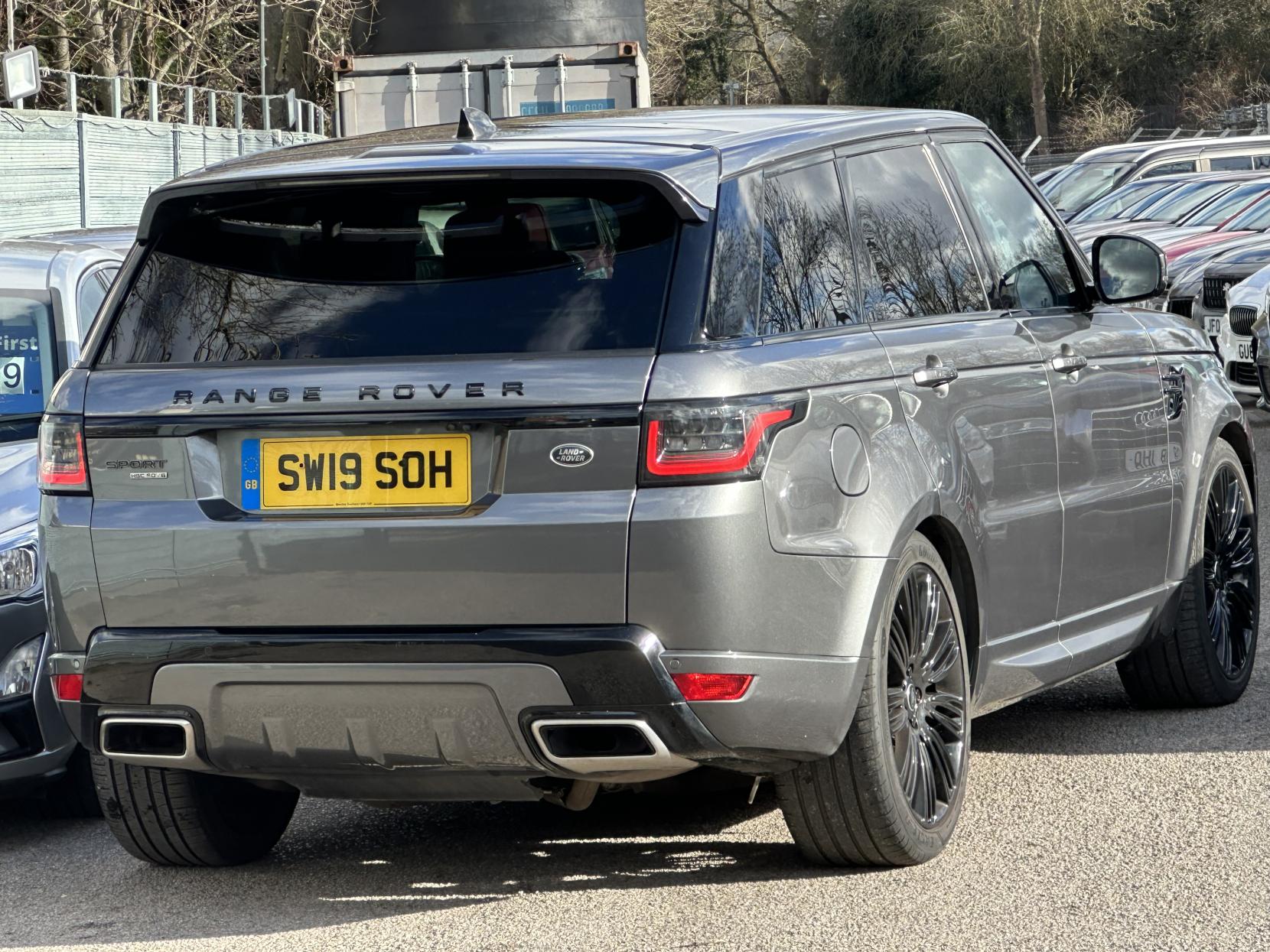 Land Rover Range Rover Sport 3.0 SD V6 HSE Dynamic SUV 5dr Diesel Auto 4WD Euro 6 (s/s) (306 ps)