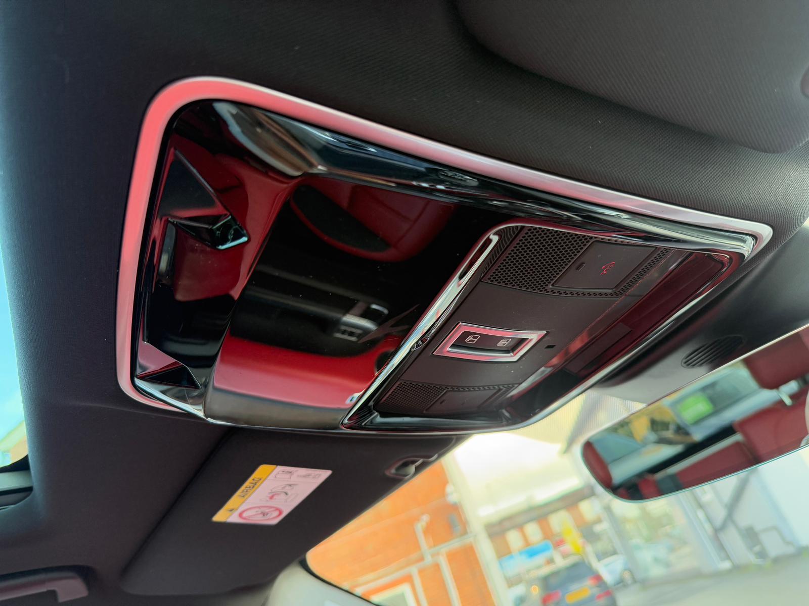 Land Rover Range Rover Sport 3.0 SD V6 HSE Dynamic SUV 5dr Diesel Auto 4WD Euro 6 (s/s) (306 ps)