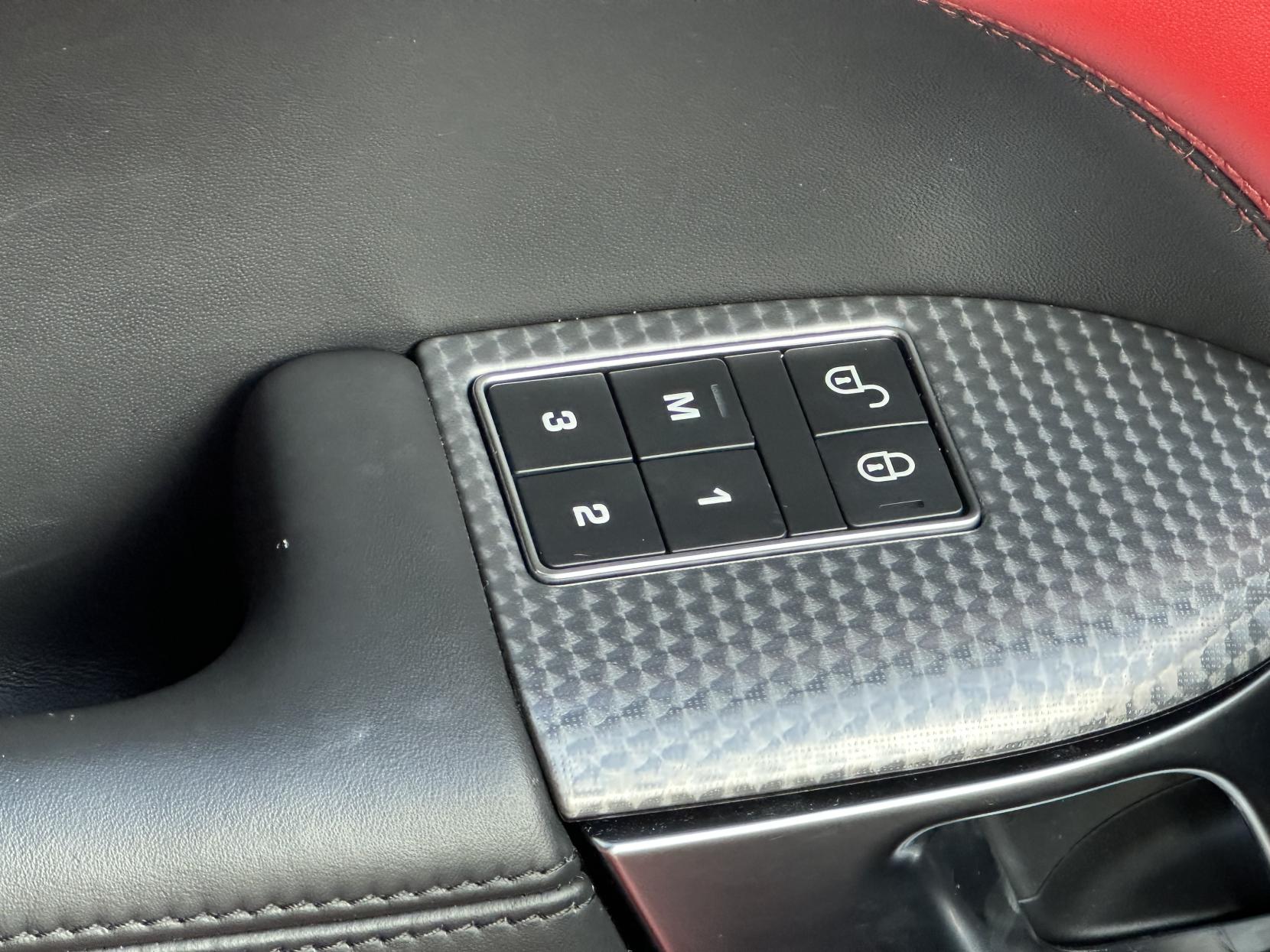 Land Rover Range Rover Sport 3.0 SD V6 HSE Dynamic SUV 5dr Diesel Auto 4WD Euro 6 (s/s) (306 ps)