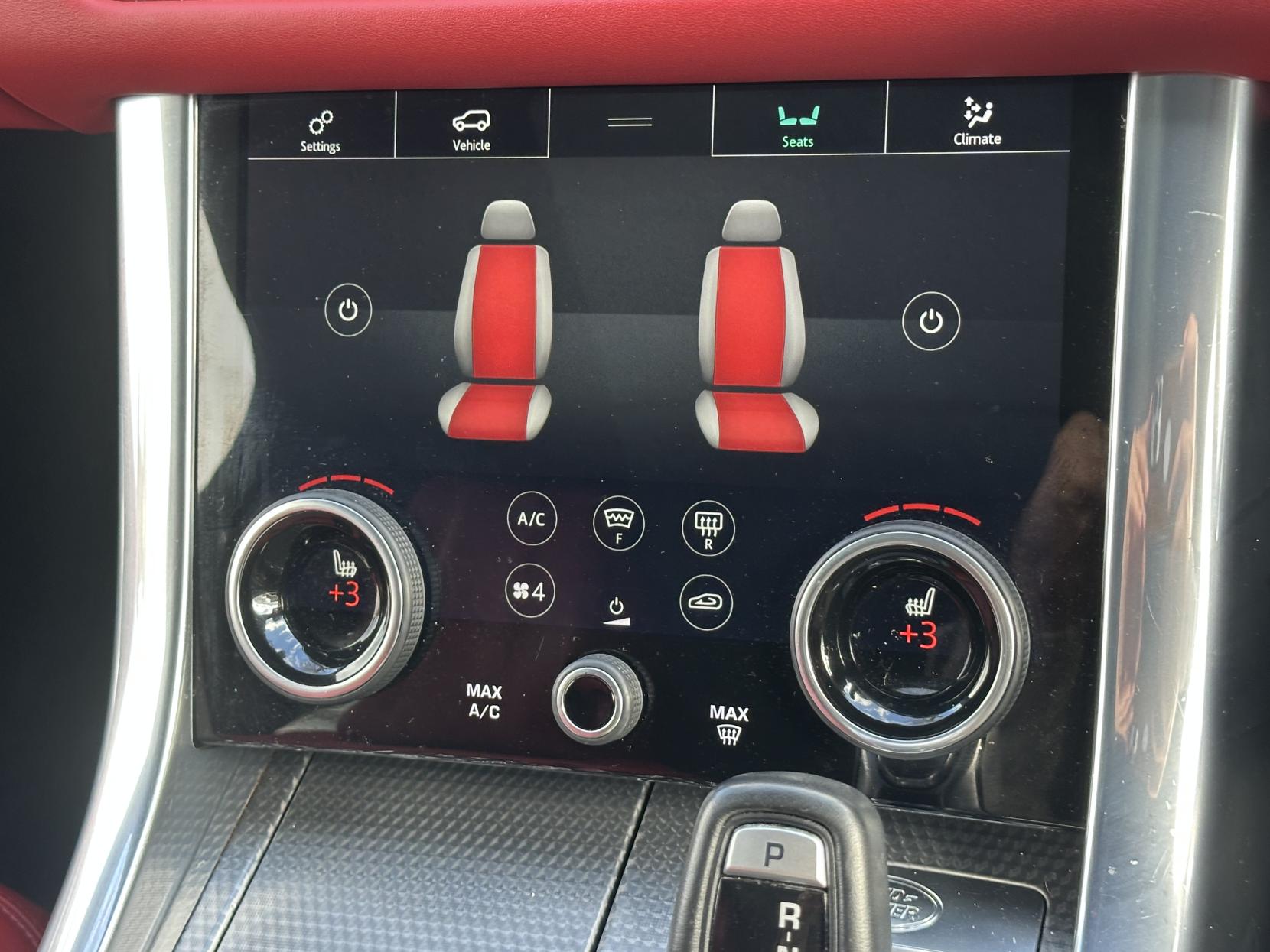 Land Rover Range Rover Sport 3.0 SD V6 HSE Dynamic SUV 5dr Diesel Auto 4WD Euro 6 (s/s) (306 ps)