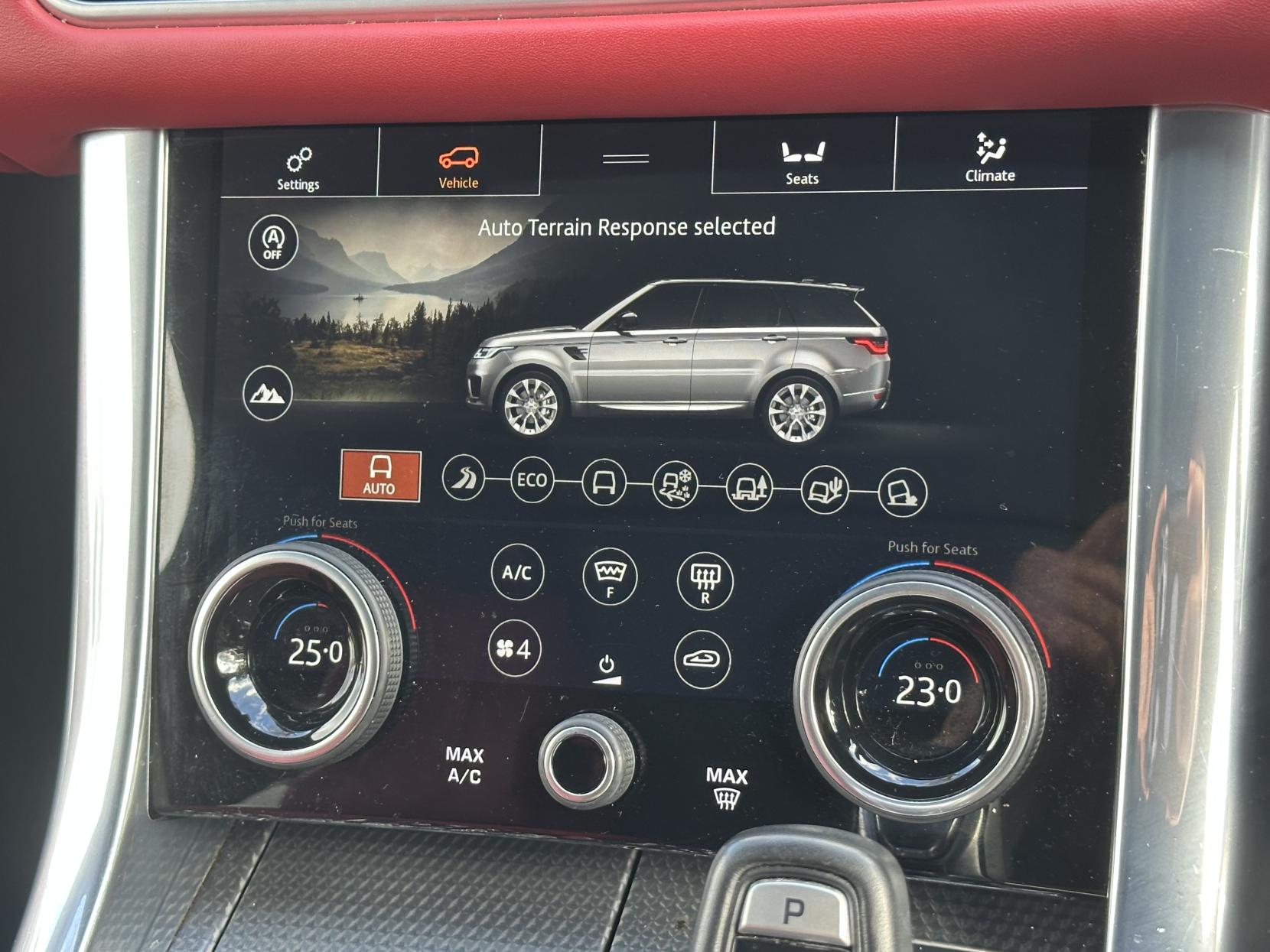 Land Rover Range Rover Sport 3.0 SD V6 HSE Dynamic SUV 5dr Diesel Auto 4WD Euro 6 (s/s) (306 ps)