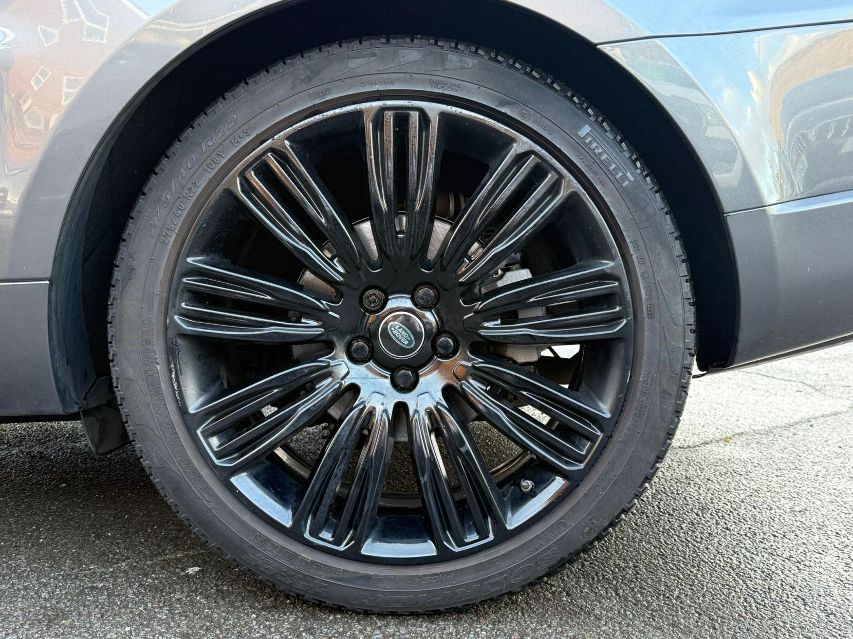 Land Rover Range Rover Sport 3.0 SD V6 HSE Dynamic SUV 5dr Diesel Auto 4WD Euro 6 (s/s) (306 ps)