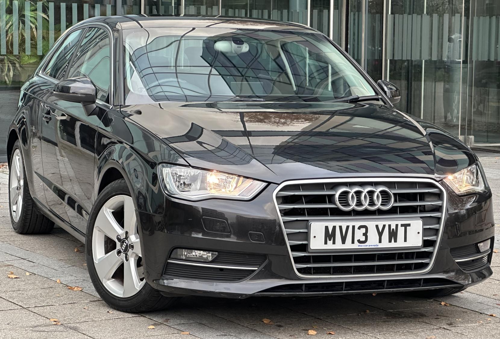 Audi A3 1.8 TFSI Sport Hatchback 3dr Petrol S Tronic quattro Euro 5 (s/s) (180 ps)