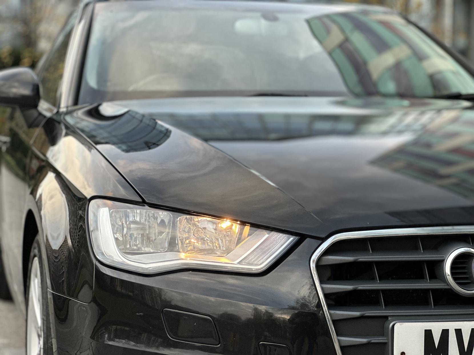 Audi A3 1.8 TFSI Sport Hatchback 3dr Petrol S Tronic quattro Euro 5 (s/s) (180 ps)