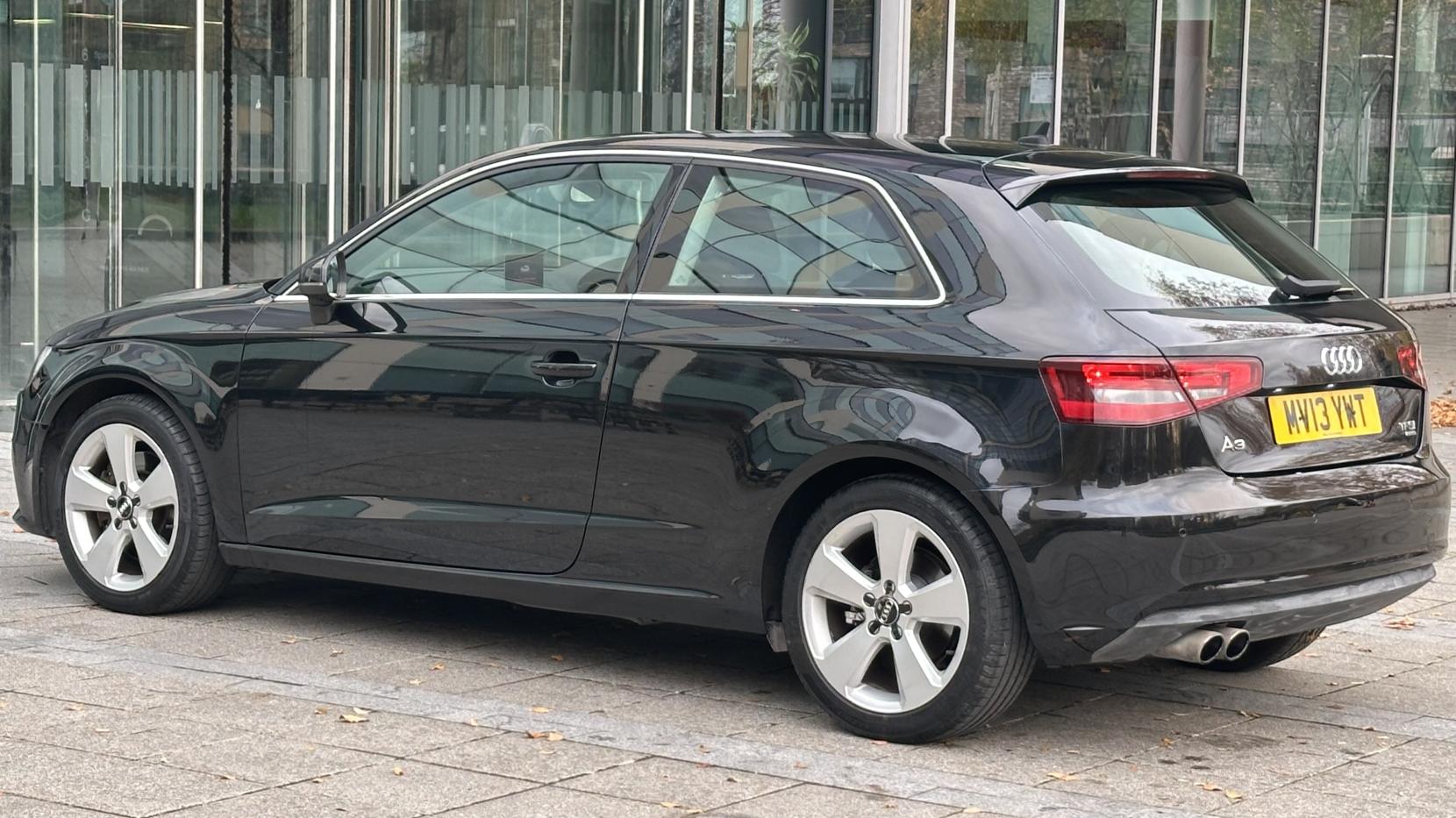 Audi A3 1.8 TFSI Sport Hatchback 3dr Petrol S Tronic quattro Euro 5 (s/s) (180 ps)