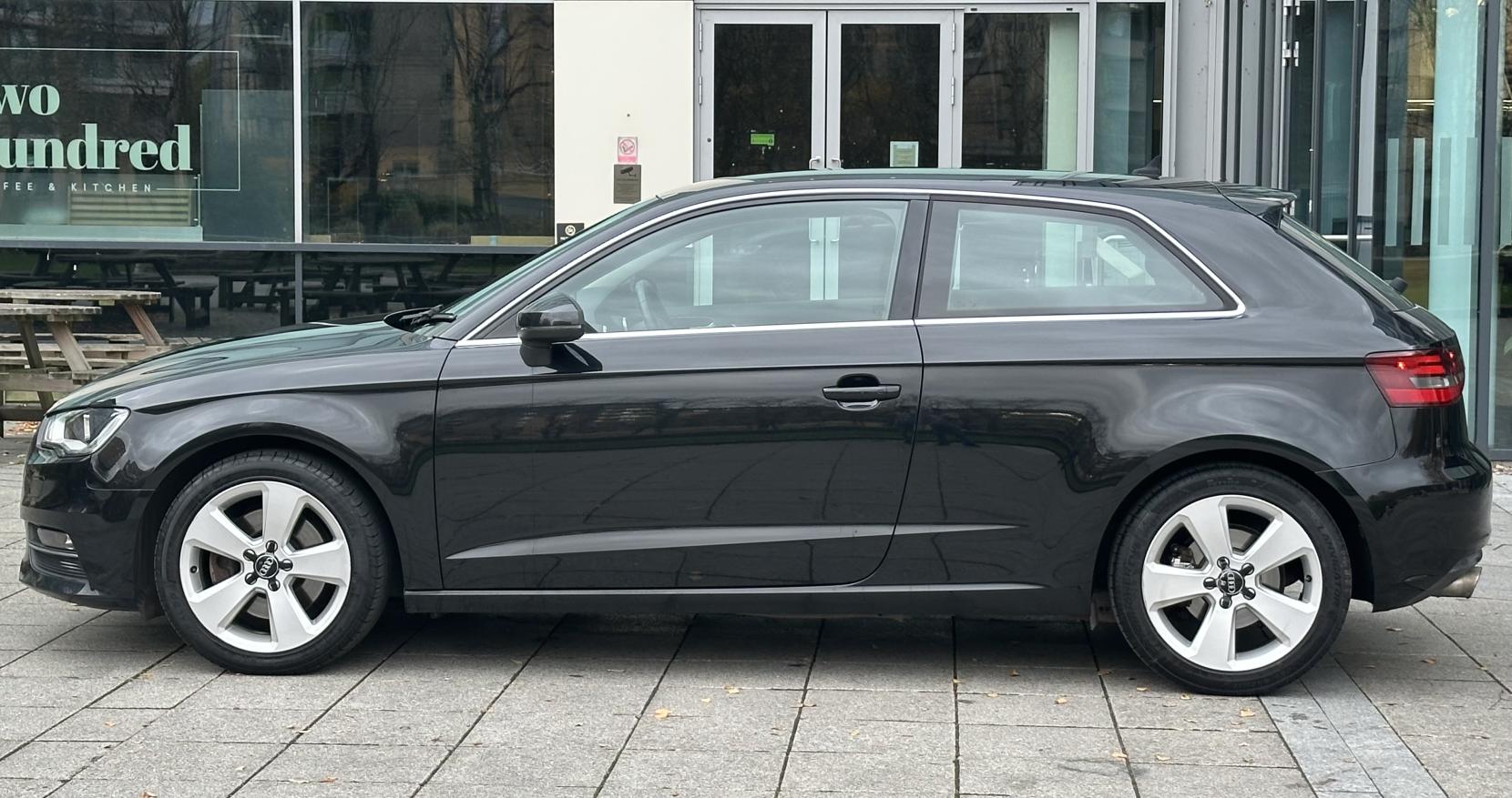 Audi A3 1.8 TFSI Sport Hatchback 3dr Petrol S Tronic quattro Euro 5 (s/s) (180 ps)