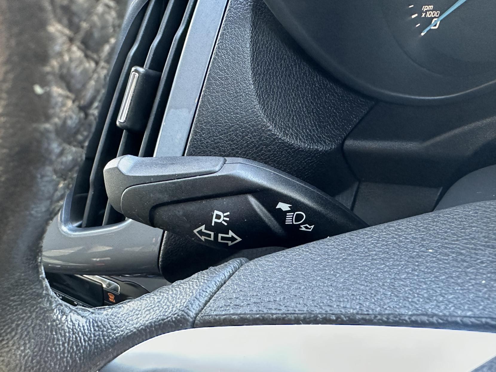 Ford Grand Tourneo Connect 1.6 EcoBoost Titanium MPV 5dr Petrol Powershift Euro 5 (150 ps)