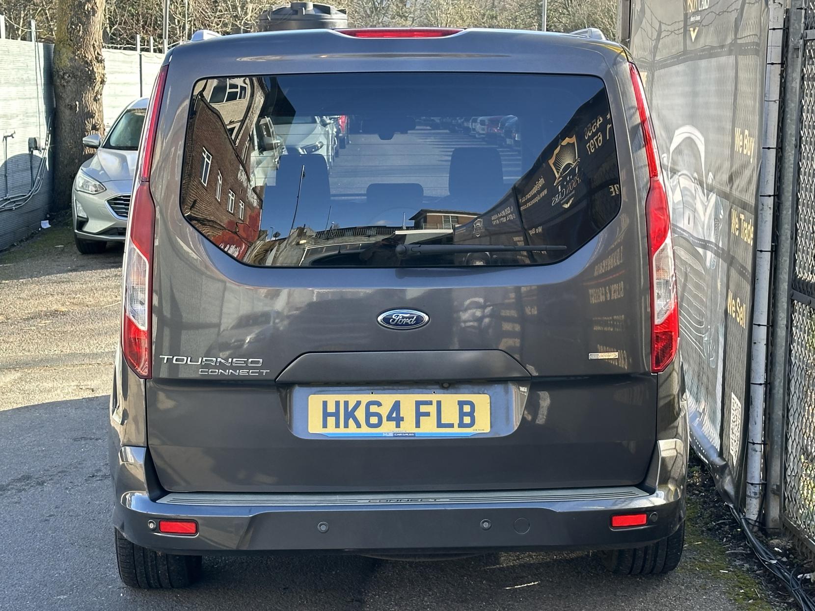 Ford Grand Tourneo Connect 1.6 EcoBoost Titanium MPV 5dr Petrol Powershift Euro 5 (150 ps)