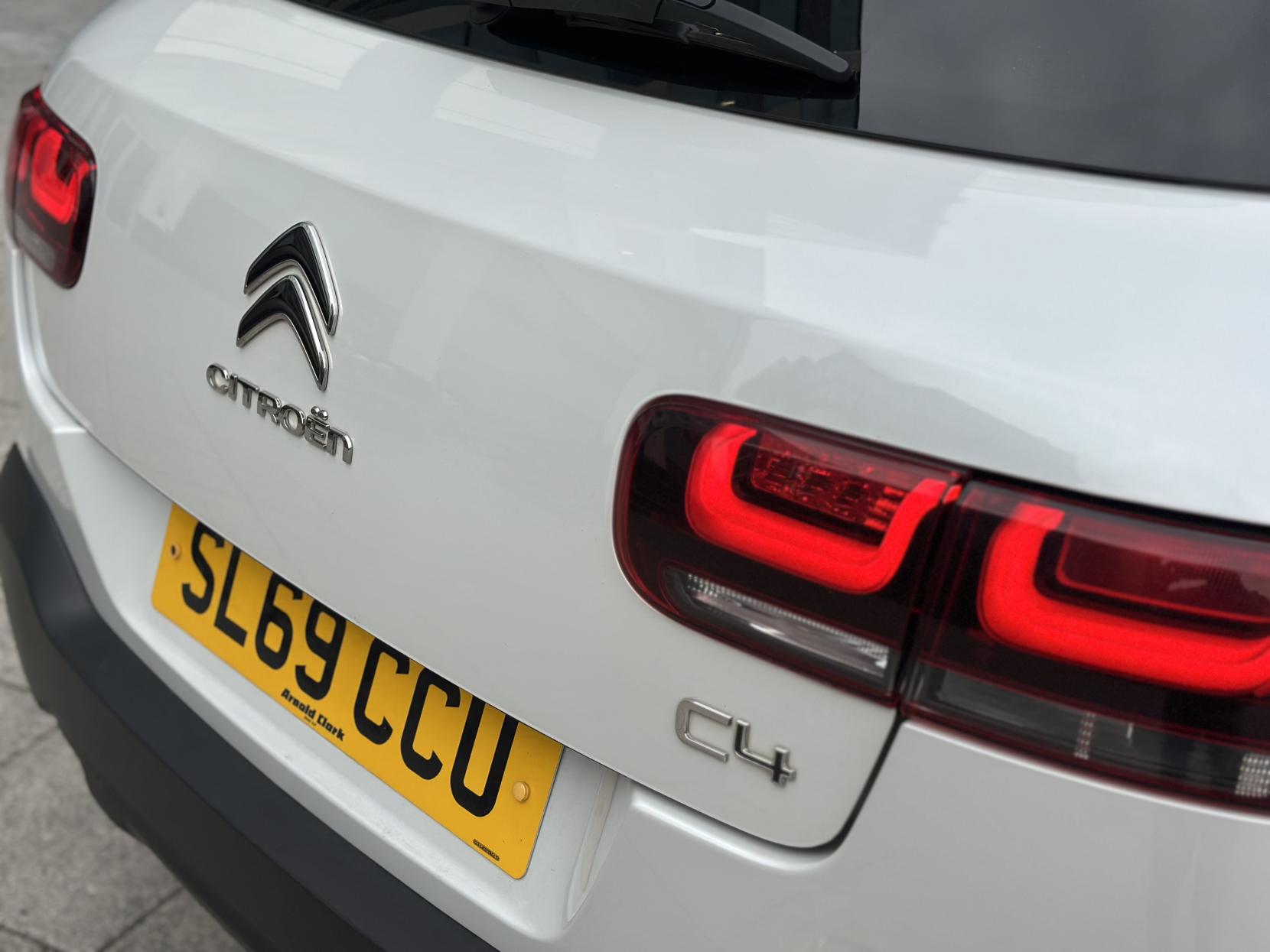 Citroen C4 Cactus 1.2 PureTech GPF Flair Hatchback 5dr Petrol Manual Euro 6 (s/s) (110 ps)