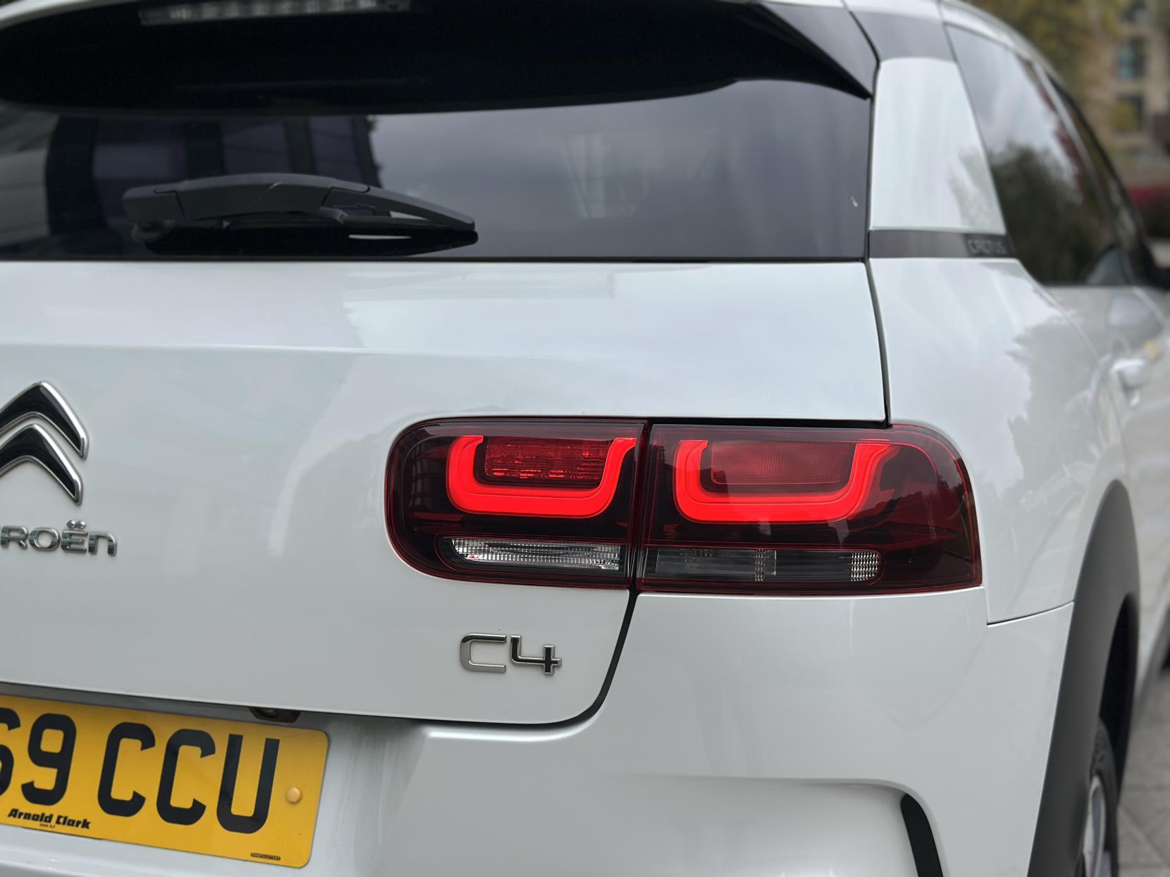 Citroen C4 Cactus 1.2 PureTech GPF Flair Hatchback 5dr Petrol Manual Euro 6 (s/s) (110 ps)