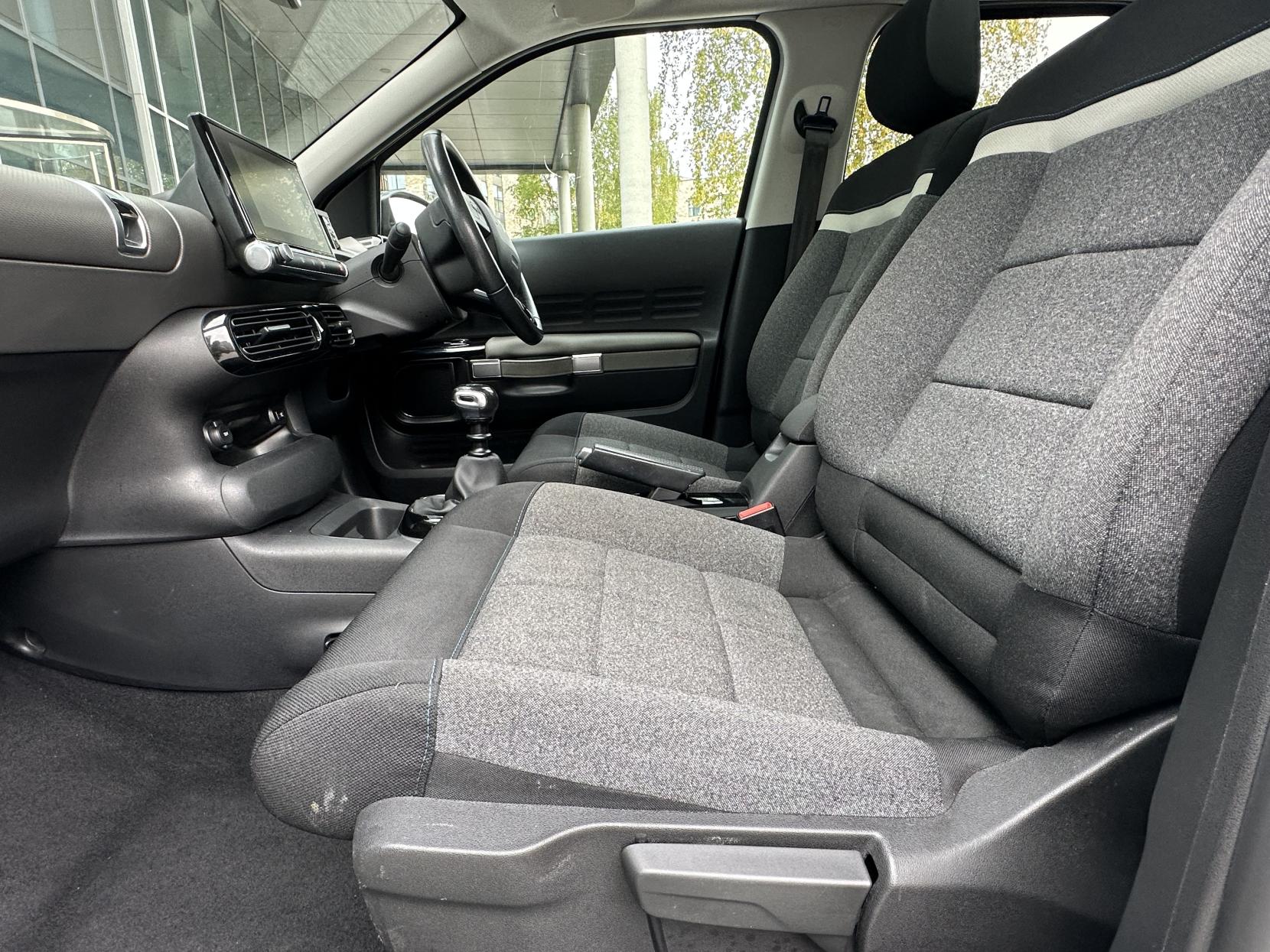 Citroen C4 Cactus 1.2 PureTech GPF Flair Hatchback 5dr Petrol Manual Euro 6 (s/s) (110 ps)