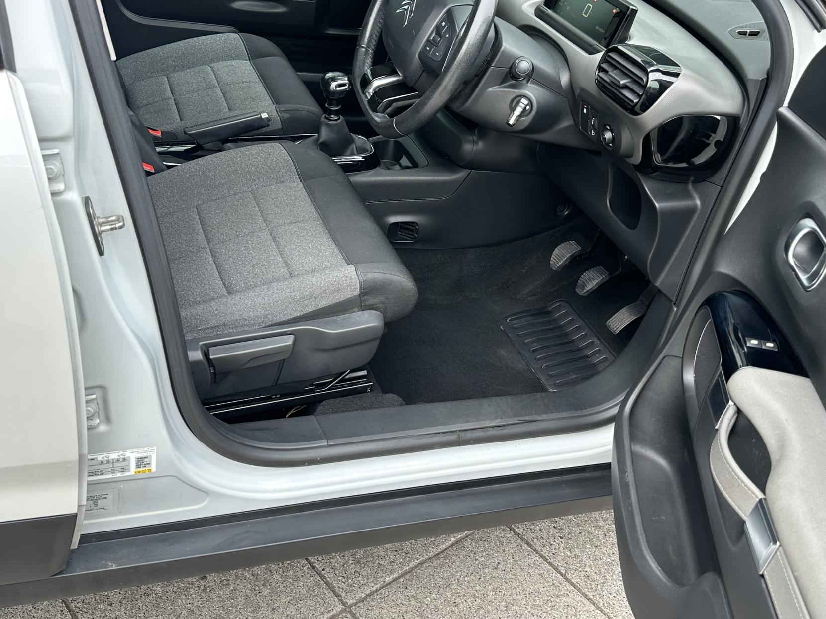 Citroen C4 Cactus 1.2 PureTech GPF Flair Hatchback 5dr Petrol Manual Euro 6 (s/s) (110 ps)