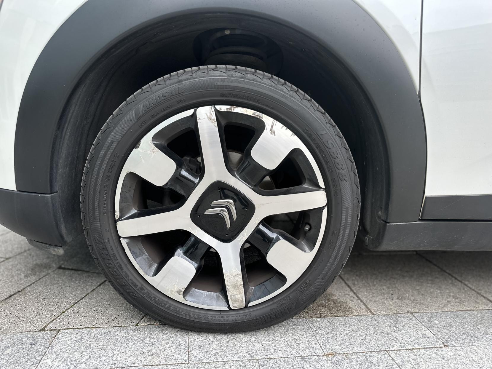 Citroen C4 Cactus 1.2 PureTech GPF Flair Hatchback 5dr Petrol Manual Euro 6 (s/s) (110 ps)