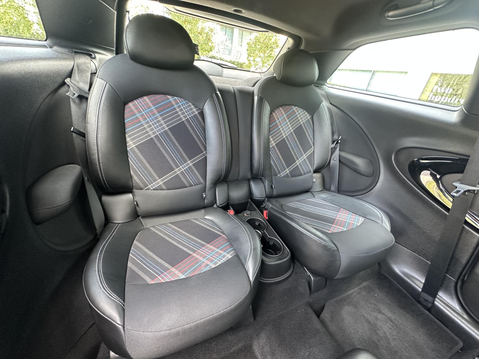 MINI Paceman 1.6 Cooper SUV 3dr Petrol Auto ALL4 Euro 6 (122 ps)