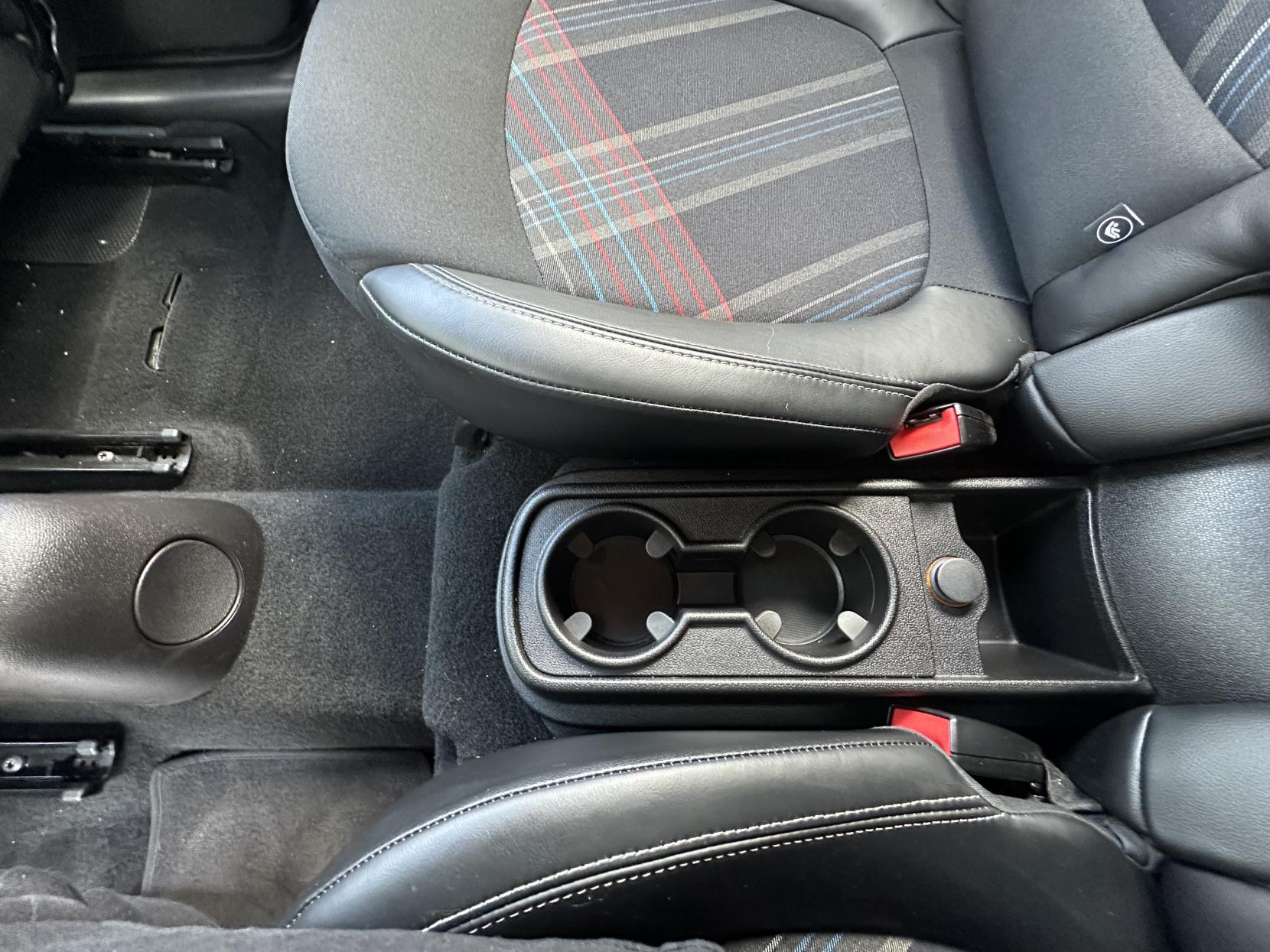 MINI Paceman 1.6 Cooper SUV 3dr Petrol Auto ALL4 Euro 6 (122 ps)