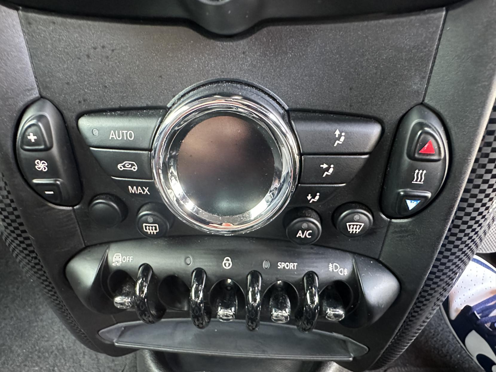 MINI Paceman 1.6 Cooper SUV 3dr Petrol Auto ALL4 Euro 6 (122 ps)