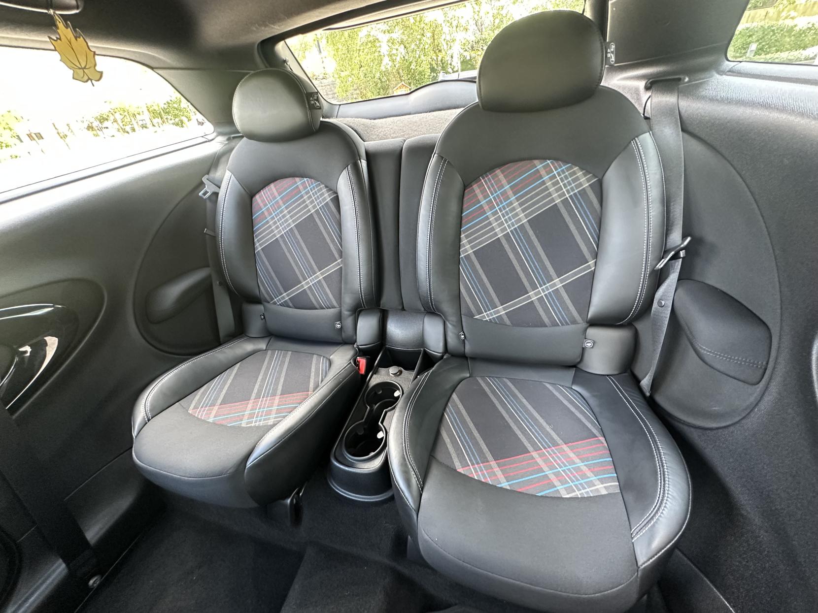 MINI Paceman 1.6 Cooper SUV 3dr Petrol Auto ALL4 Euro 6 (122 ps)