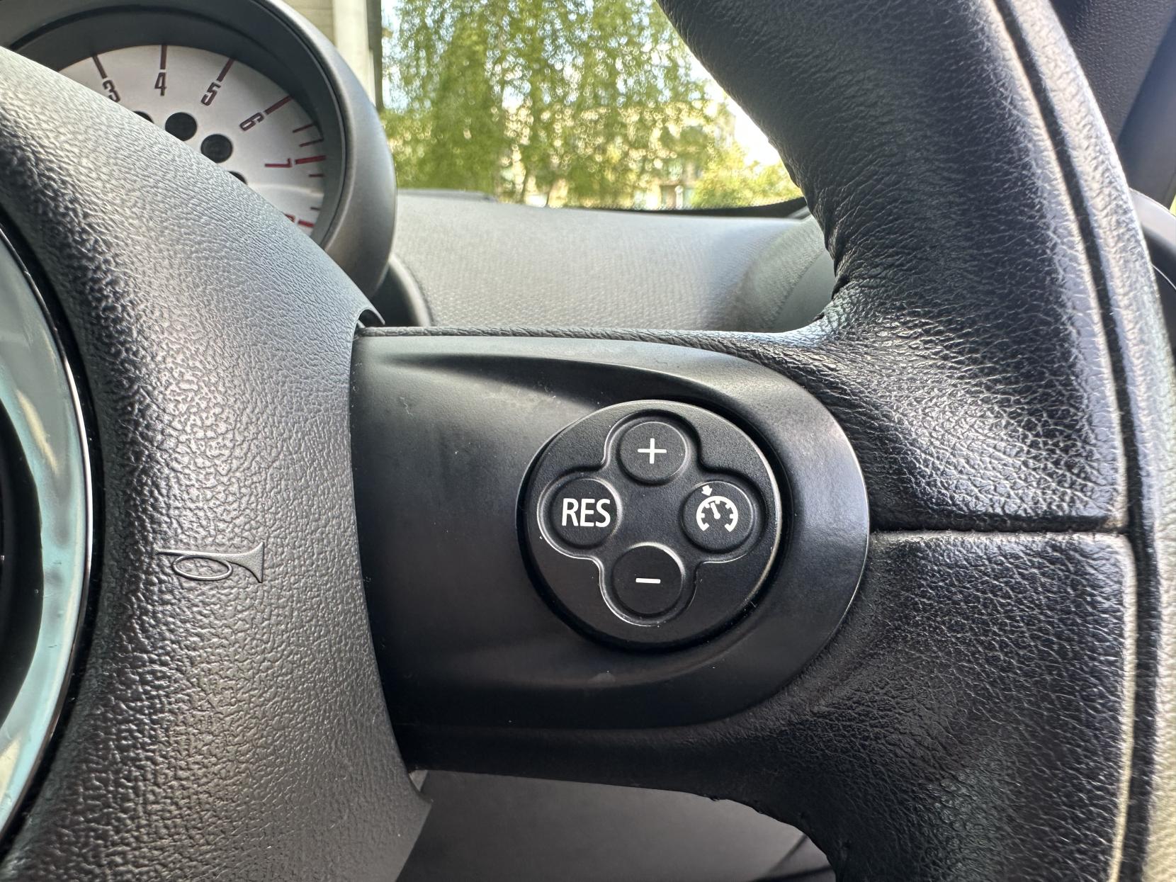 MINI Paceman 1.6 Cooper SUV 3dr Petrol Auto ALL4 Euro 6 (122 ps)