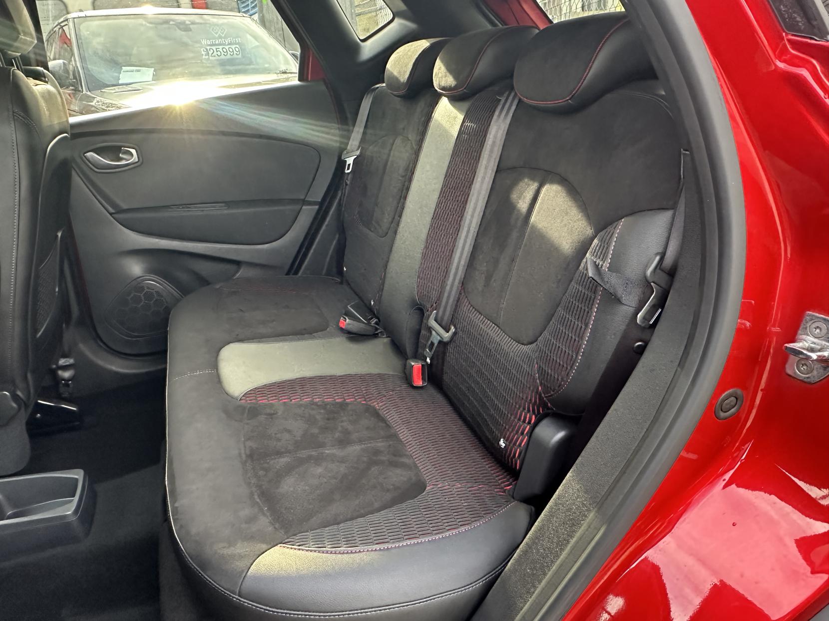 Renault Captur 1.3 TCe ENERGY S Edition SUV 5dr Petrol EDC Euro 6 (s/s) (150 ps)