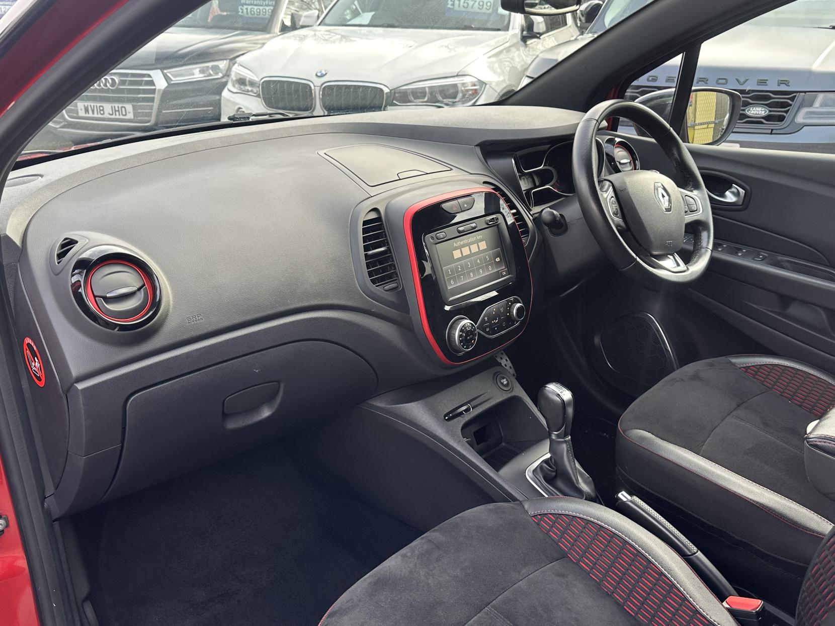 Renault Captur 1.3 TCe ENERGY S Edition SUV 5dr Petrol EDC Euro 6 (s/s) (150 ps)