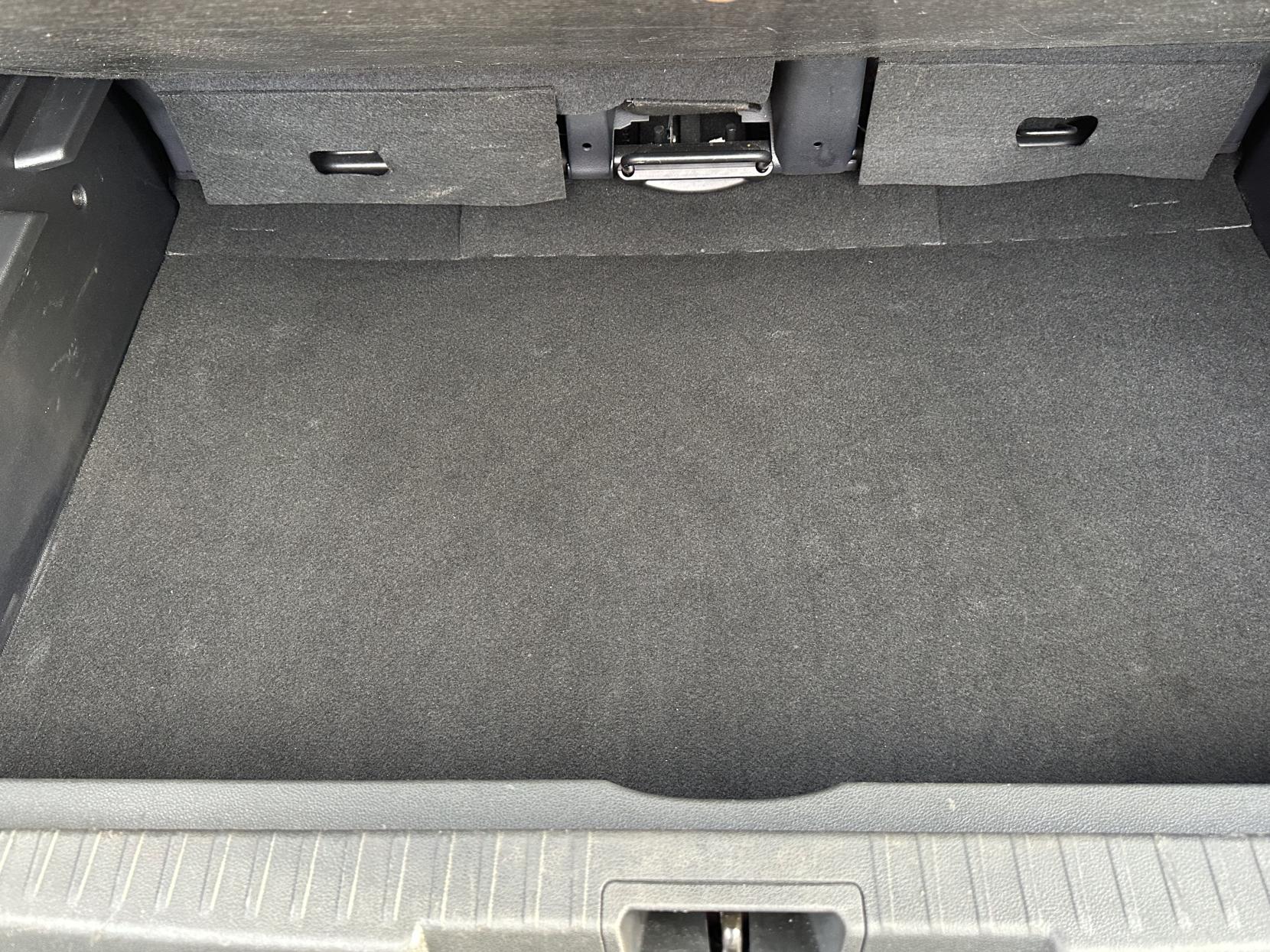 Renault Captur 1.3 TCe ENERGY S Edition SUV 5dr Petrol EDC Euro 6 (s/s) (150 ps)