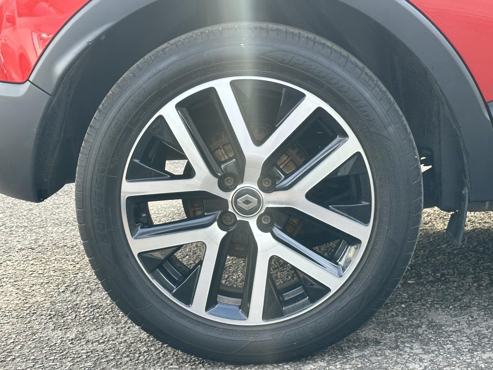 Renault Captur 1.3 TCe ENERGY S Edition SUV 5dr Petrol EDC Euro 6 (s/s) (150 ps)