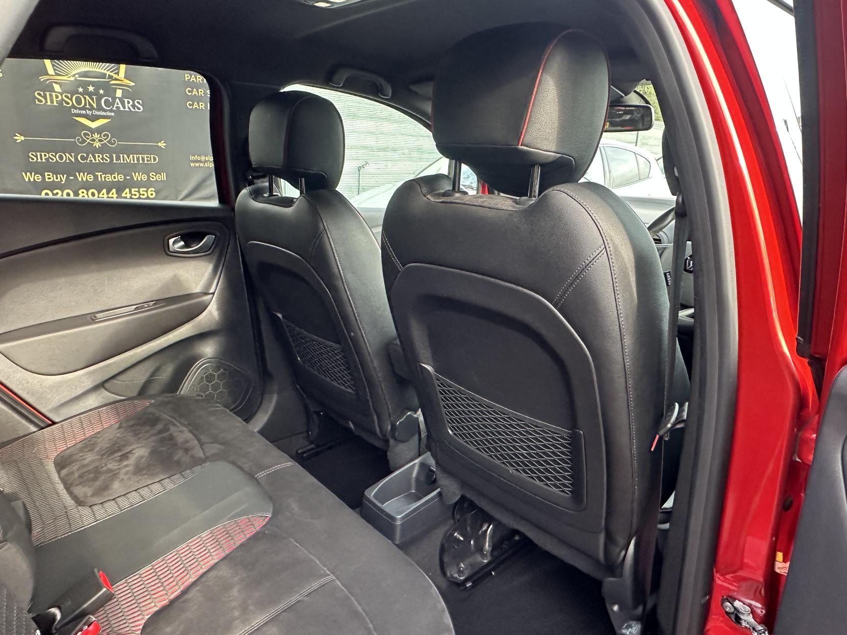 Renault Captur 1.3 TCe ENERGY S Edition SUV 5dr Petrol EDC Euro 6 (s/s) (150 ps)