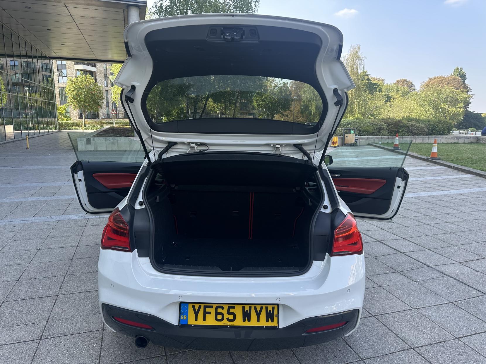 BMW 1 Series 1.5 118i M Sport Hatchback 3dr Petrol Auto Euro 6 (s/s) (136 ps)
