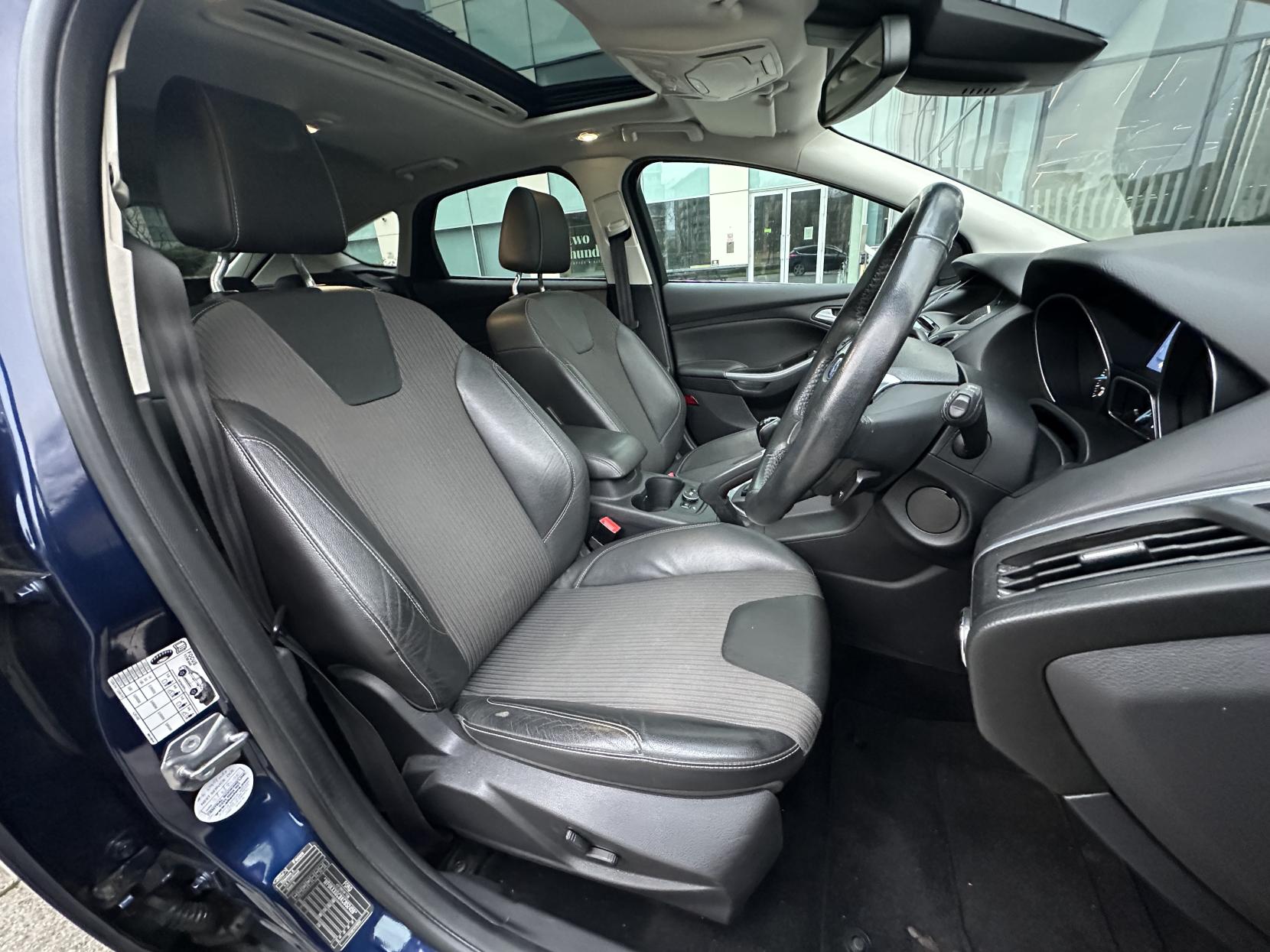 Ford Focus 1.6T EcoBoost Titanium X Hatchback 5dr Petrol Manual Euro 5 (s/s) (150 ps)