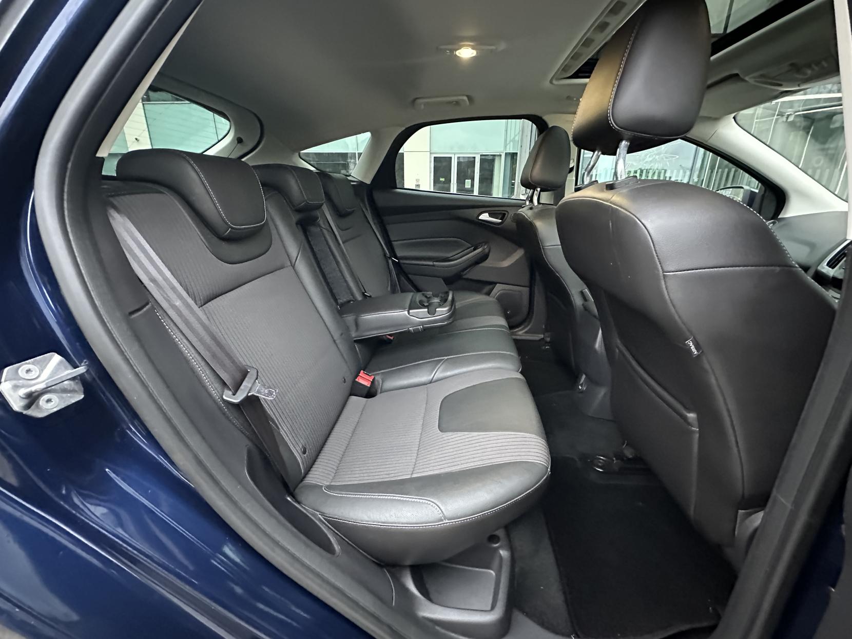 Ford Focus 1.6T EcoBoost Titanium X Hatchback 5dr Petrol Manual Euro 5 (s/s) (150 ps)