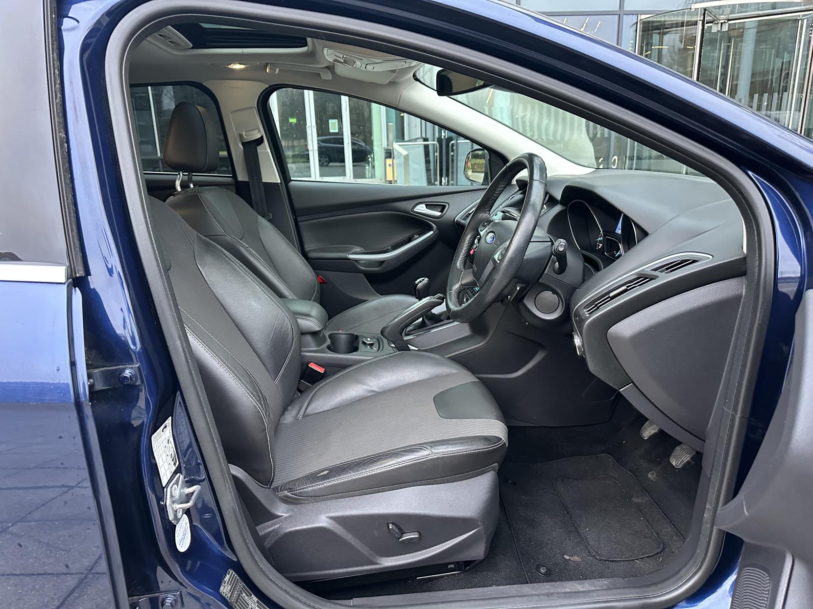 Ford Focus 1.6T EcoBoost Titanium X Hatchback 5dr Petrol Manual Euro 5 (s/s) (150 ps)