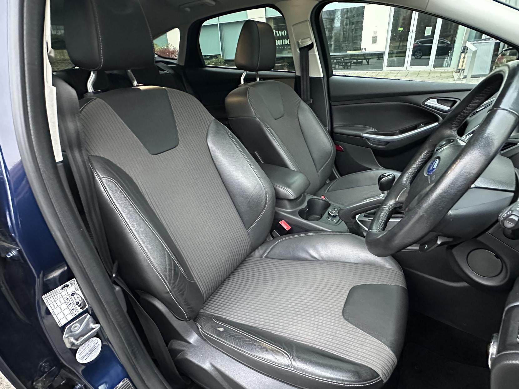 Ford Focus 1.6T EcoBoost Titanium X Hatchback 5dr Petrol Manual Euro 5 (s/s) (150 ps)