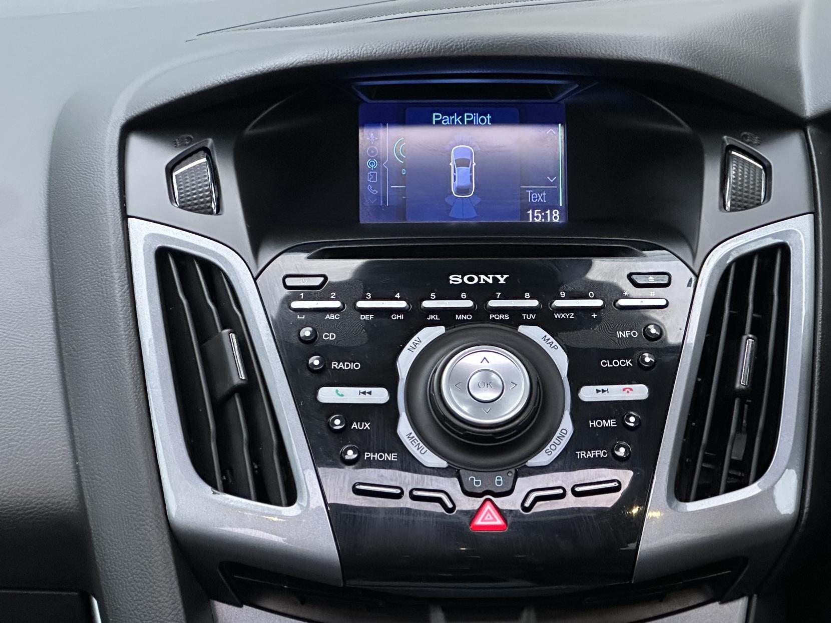 Ford Focus 1.6T EcoBoost Titanium X Hatchback 5dr Petrol Manual Euro 5 (s/s) (150 ps)