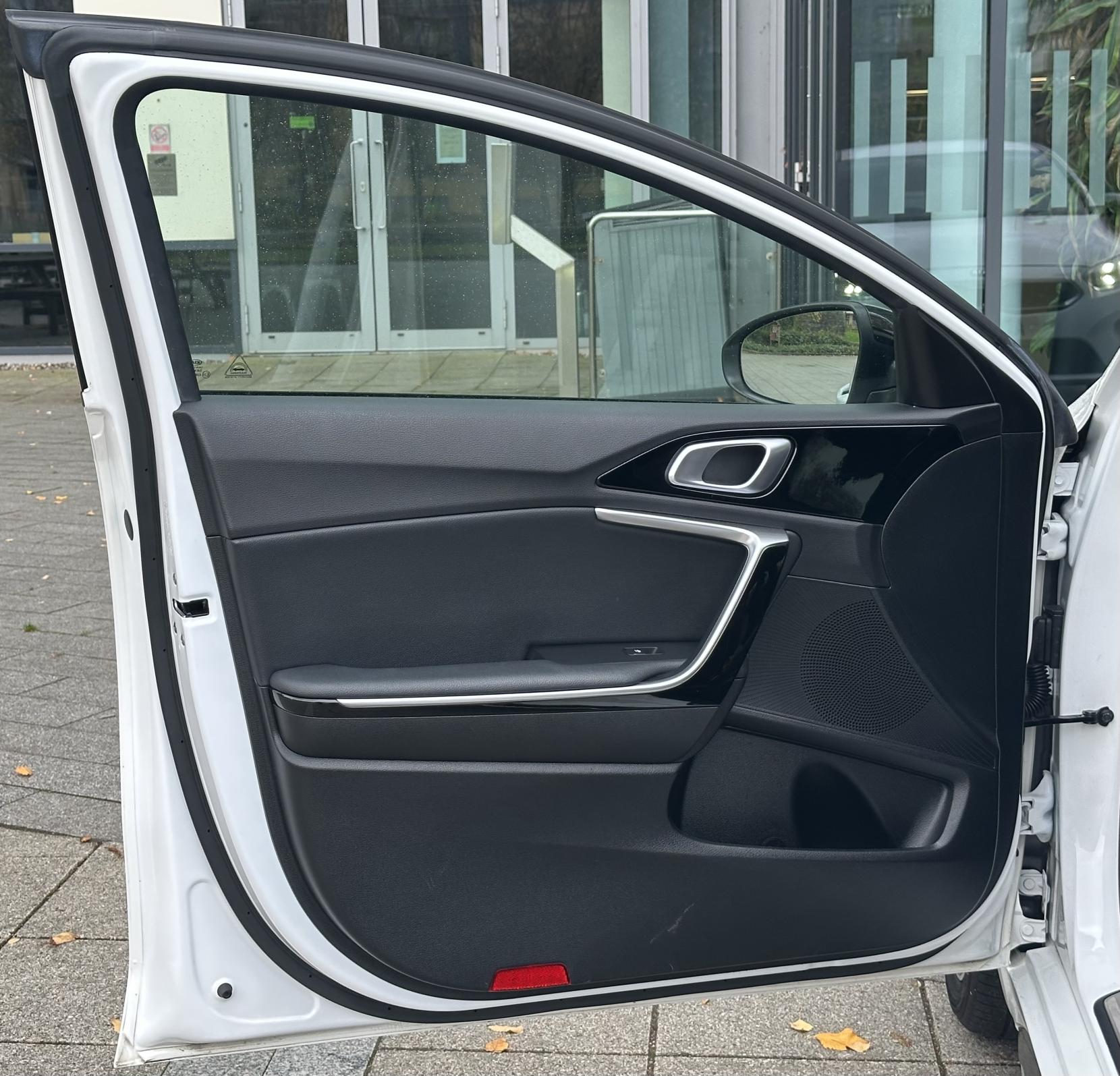 Kia ProCeed 1.5 T-GDi GT-Line Shooting Brake 5dr Petrol DCT Euro 6 (s/s) (158 bhp)