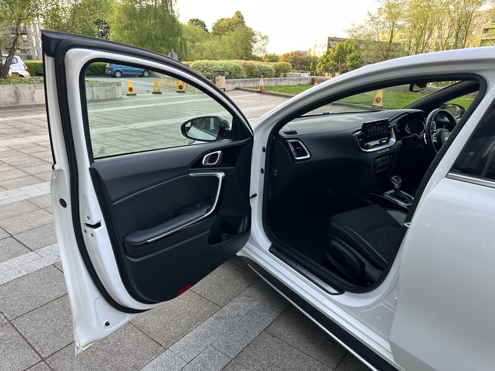 Kia ProCeed 1.5 T-GDi GT-Line Shooting Brake 5dr Petrol DCT Euro 6 (s/s) (158 bhp)