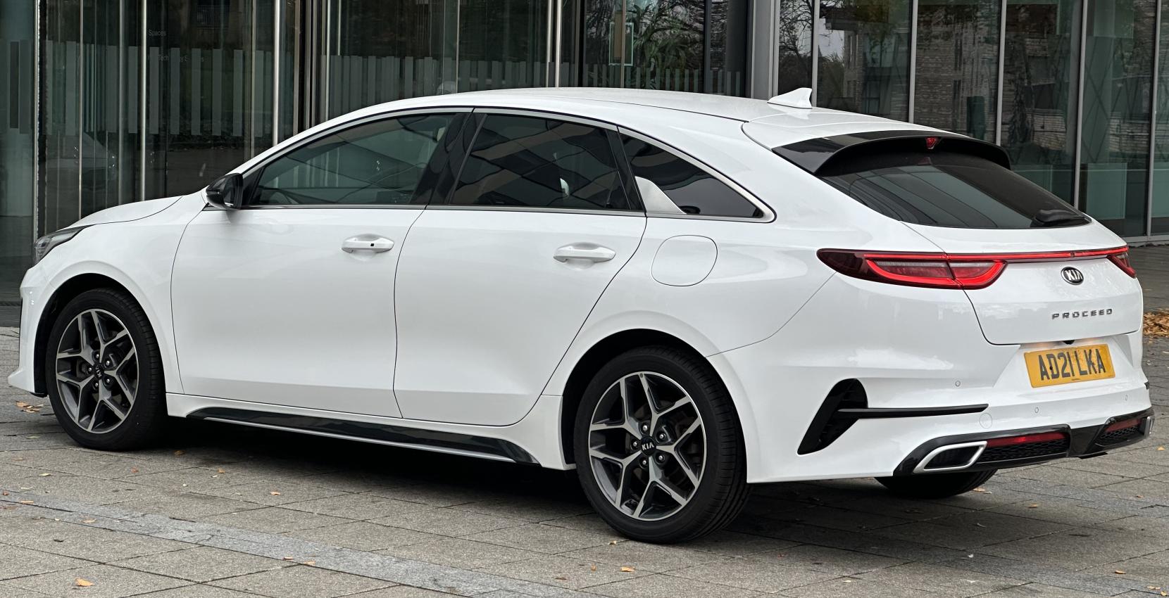 Kia ProCeed 1.5 T-GDi GT-Line Shooting Brake 5dr Petrol DCT Euro 6 (s/s) (158 bhp)