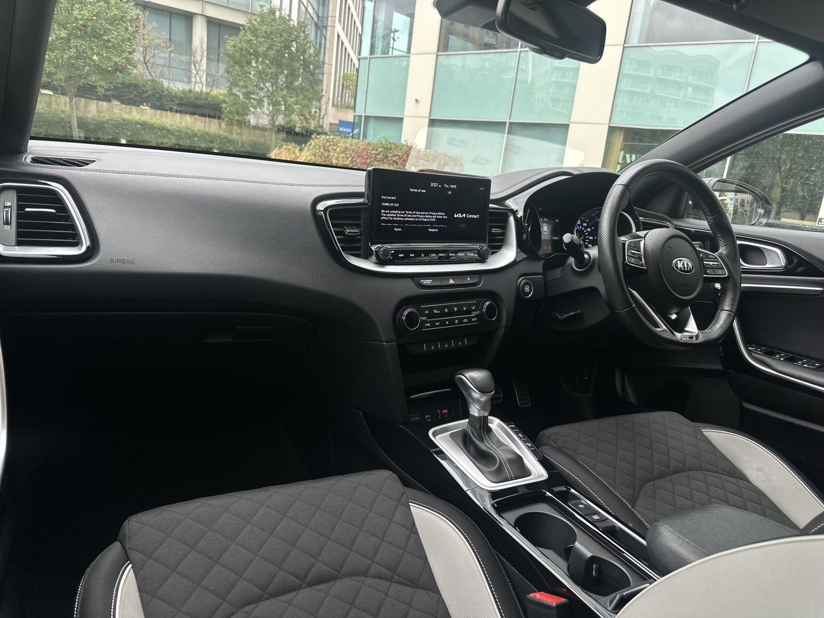 Kia ProCeed 1.5 T-GDi GT-Line Shooting Brake 5dr Petrol DCT Euro 6 (s/s) (158 bhp)