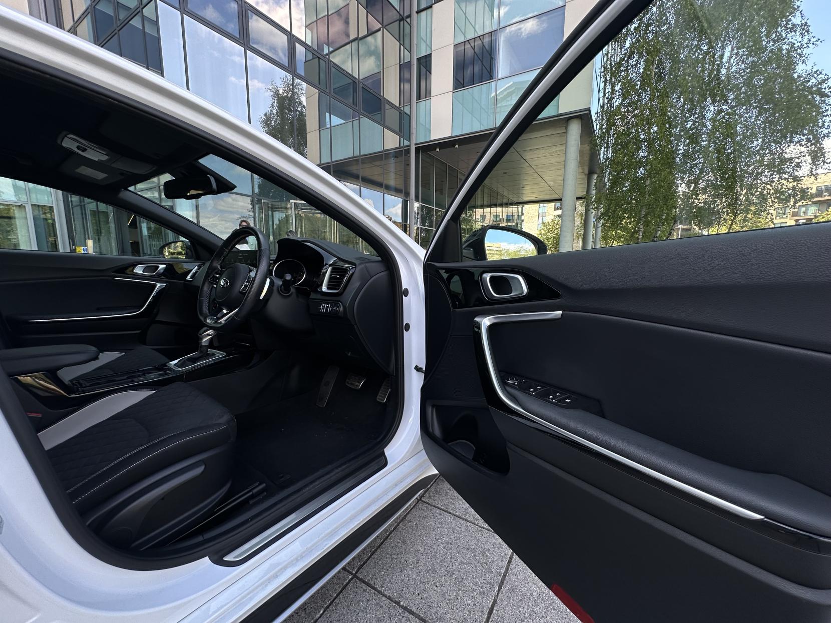 Kia ProCeed 1.5 T-GDi GT-Line Shooting Brake 5dr Petrol DCT Euro 6 (s/s) (158 bhp)