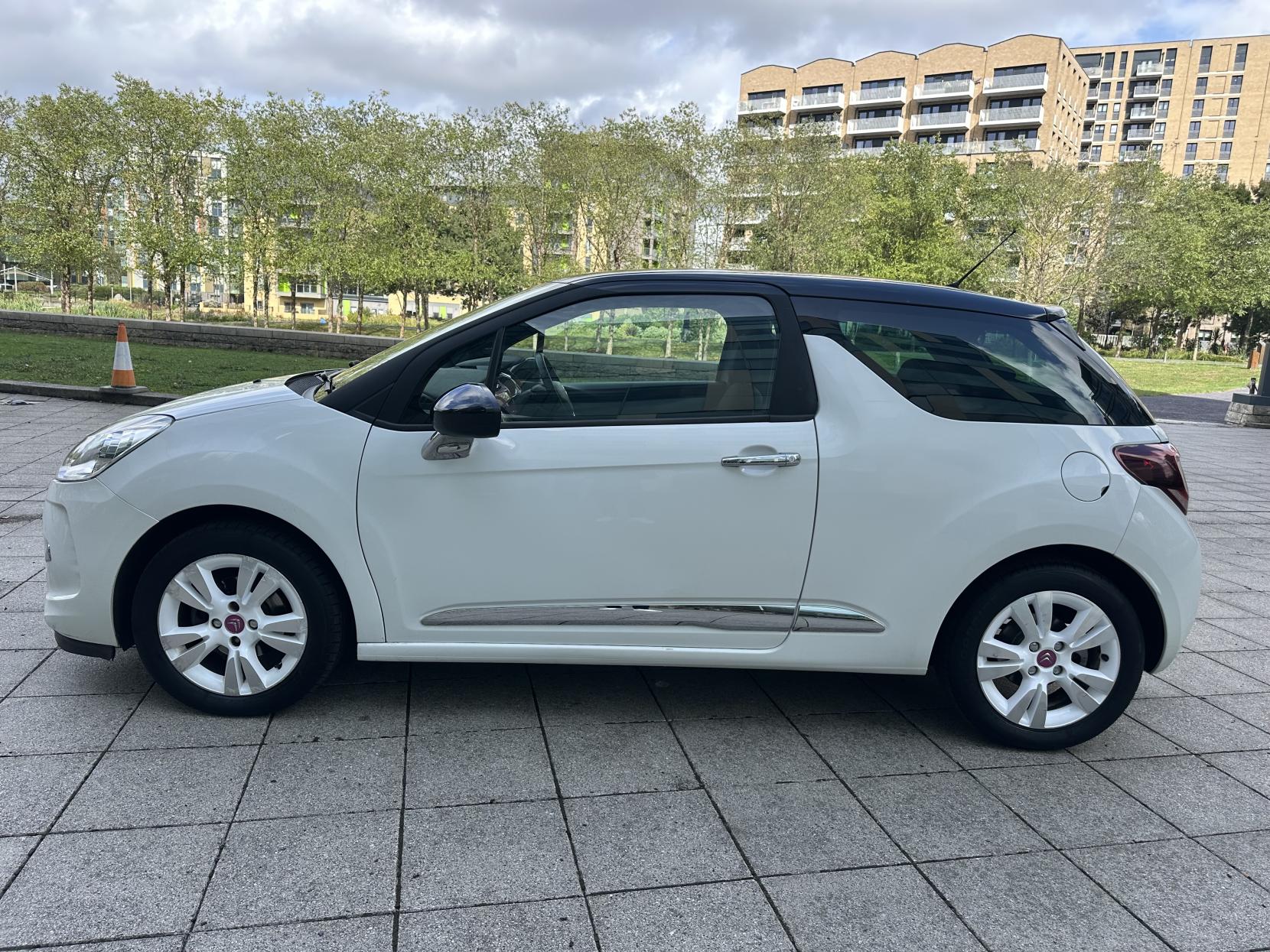 Citroen DS3 1.6 VTi DStyle Pink Hatchback 3dr Petrol Manual Euro 5 (120 ps)