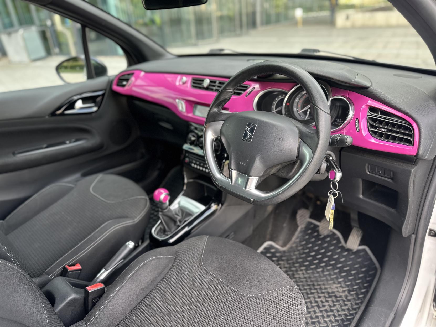 Citroen DS3 1.6 VTi DStyle Pink Hatchback 3dr Petrol Manual Euro 5 (120 ps)