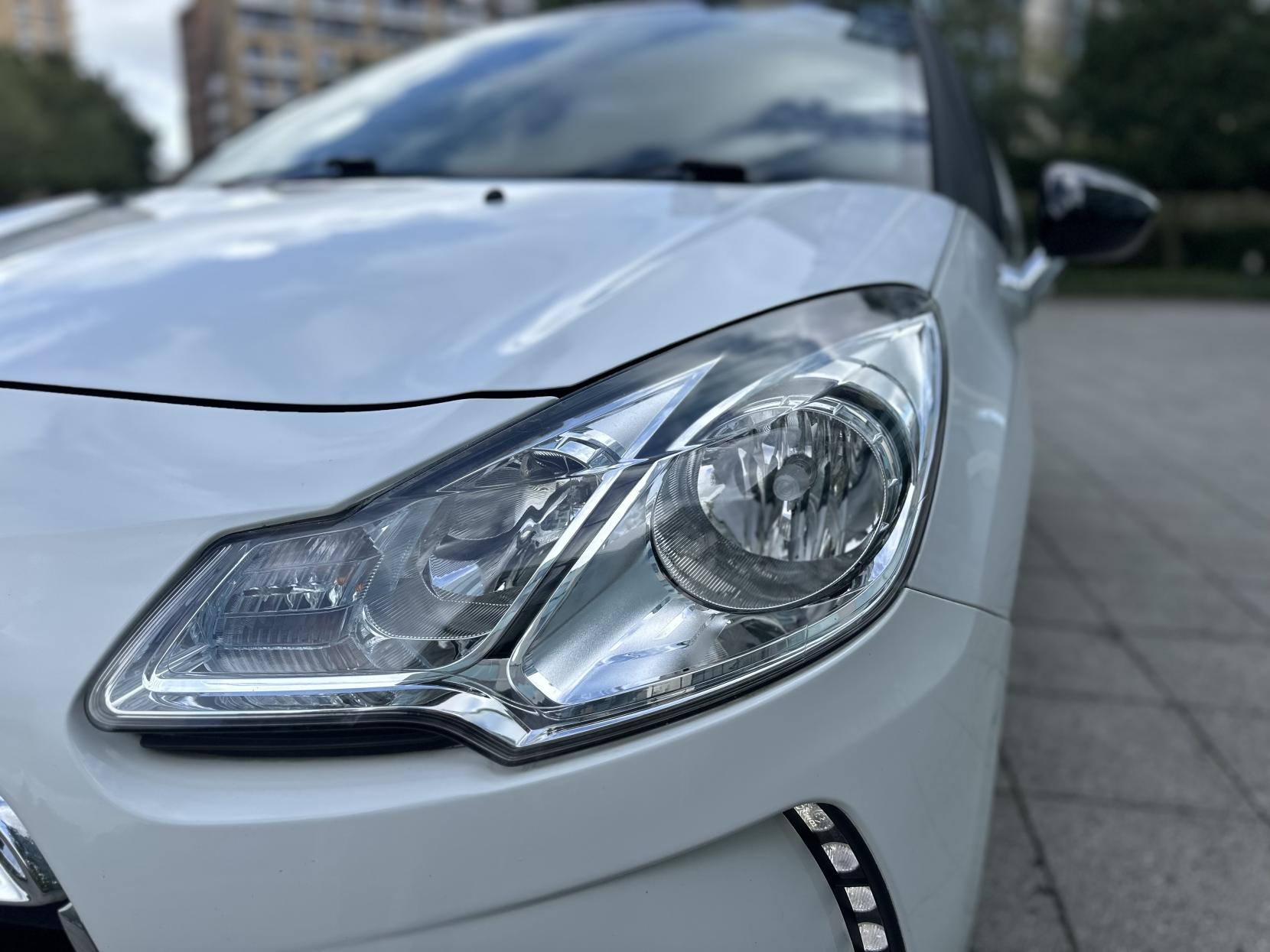Citroen DS3 1.6 VTi DStyle Pink Hatchback 3dr Petrol Manual Euro 5 (120 ps)
