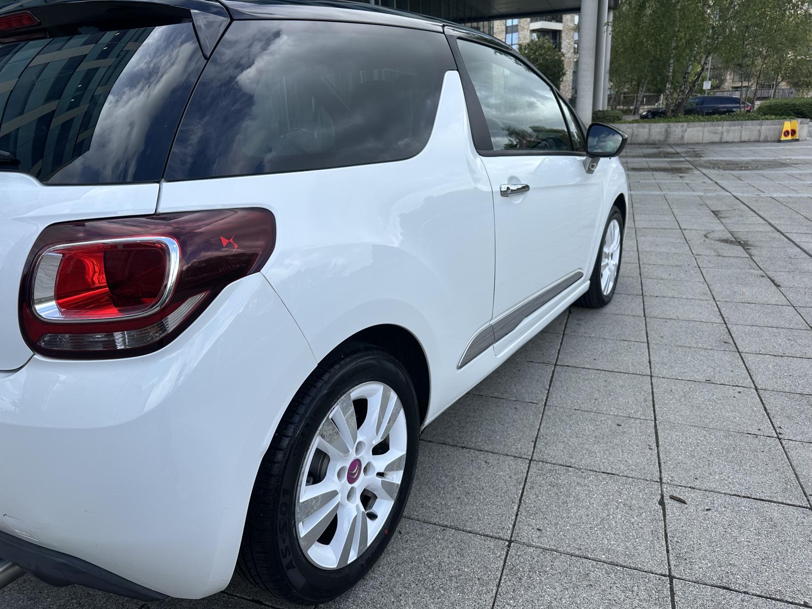 Citroen DS3 1.6 VTi DStyle Pink Hatchback 3dr Petrol Manual Euro 5 (120 ps)