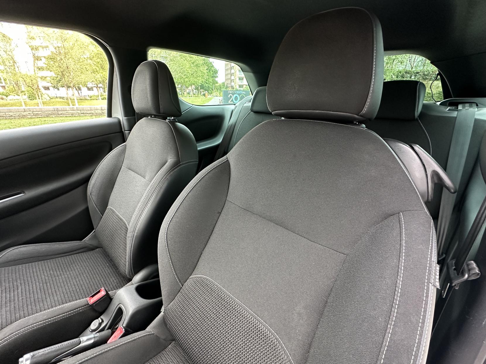 Citroen DS3 1.6 VTi DStyle Pink Hatchback 3dr Petrol Manual Euro 5 (120 ps)