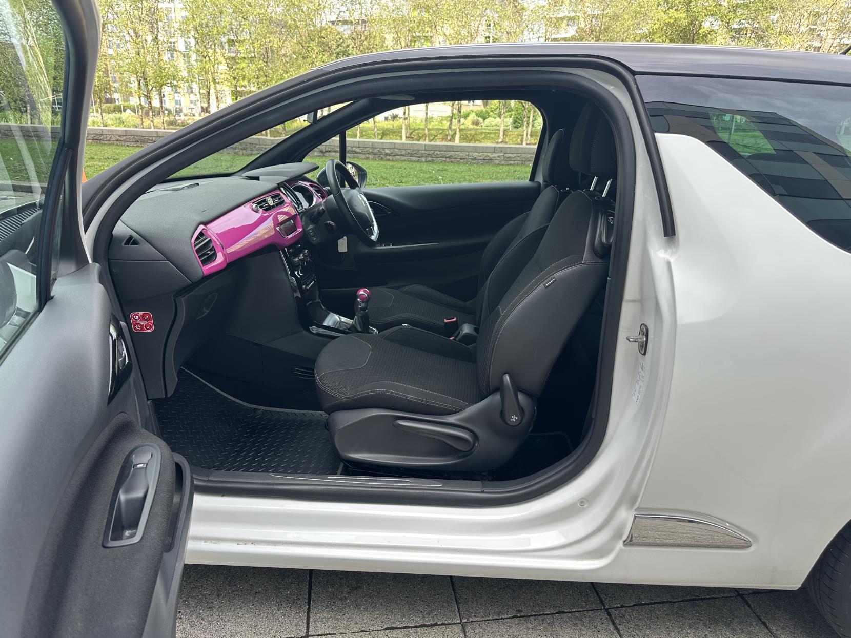 Citroen DS3 1.6 VTi DStyle Pink Hatchback 3dr Petrol Manual Euro 5 (120 ps)