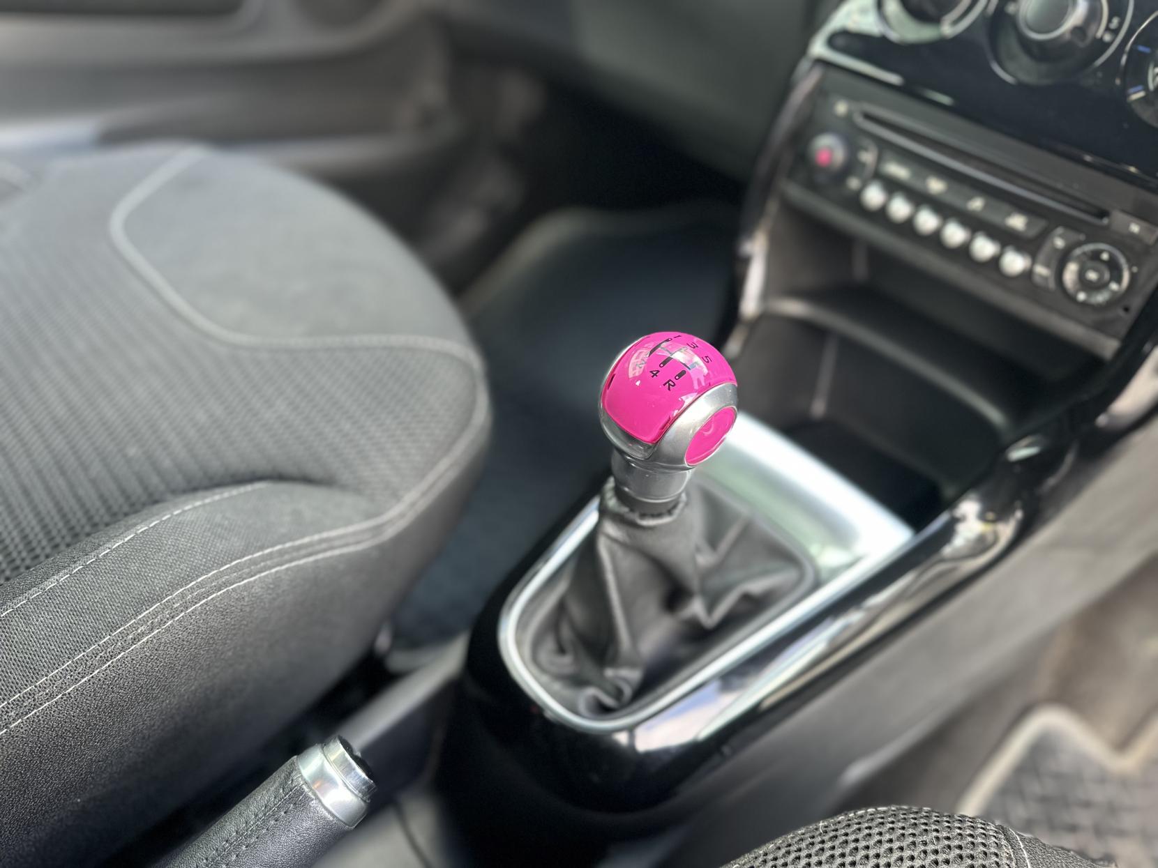 Citroen DS3 1.6 VTi DStyle Pink Hatchback 3dr Petrol Manual Euro 5 (120 ps)