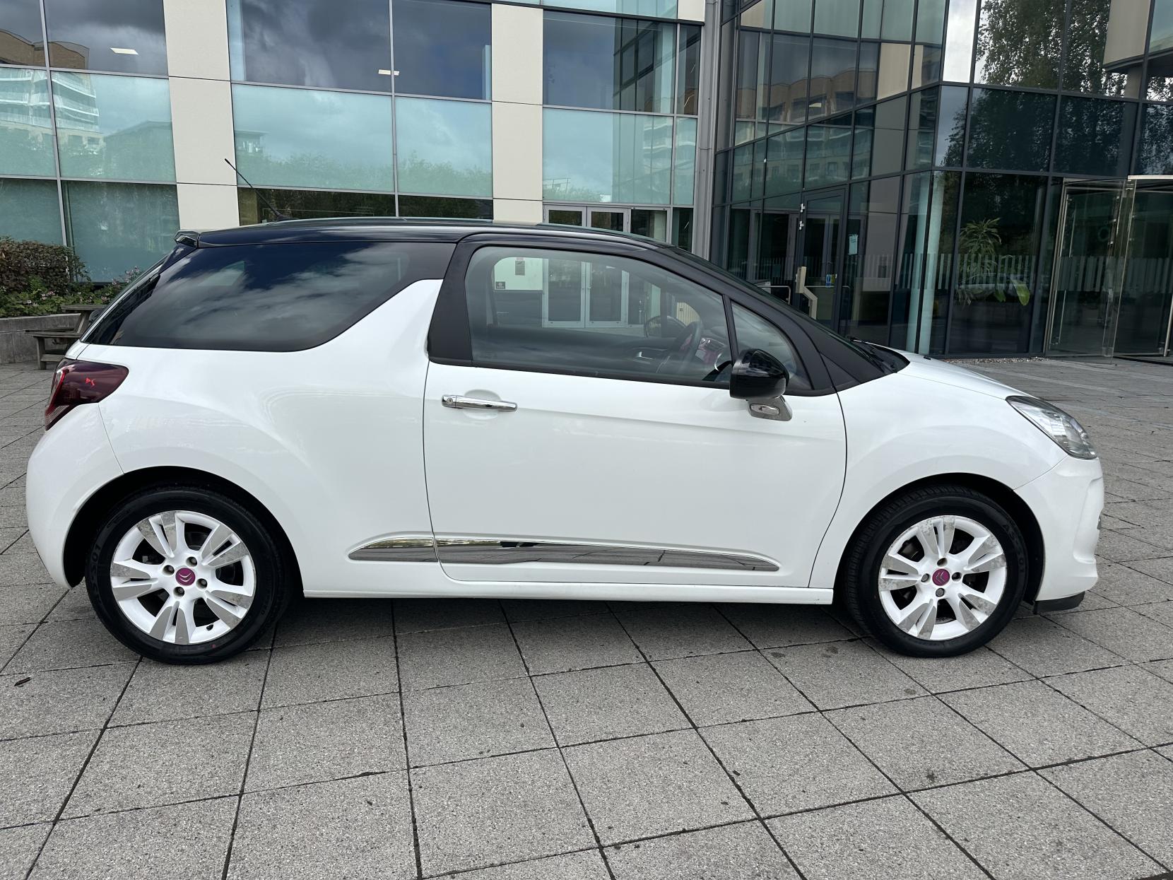 Citroen DS3 1.6 VTi DStyle Pink Hatchback 3dr Petrol Manual Euro 5 (120 ps)