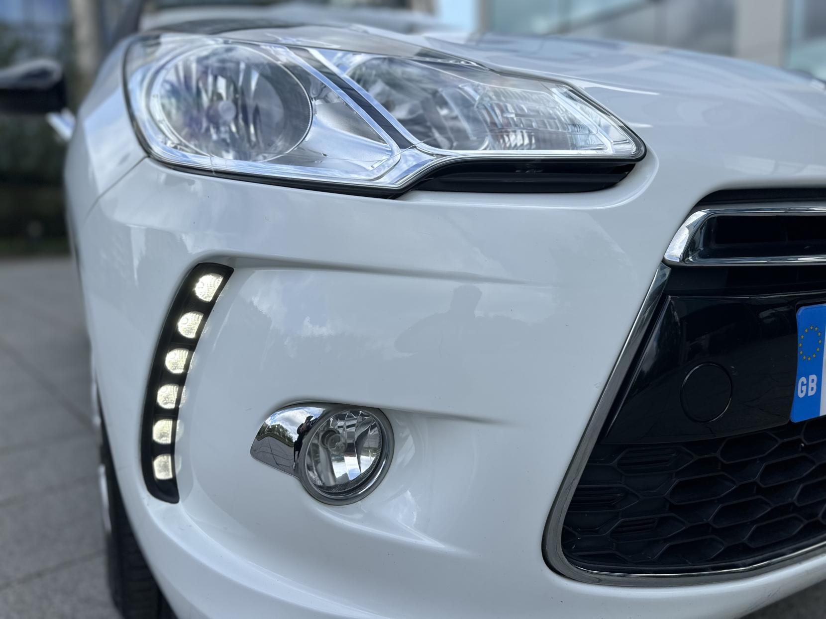 Citroen DS3 1.6 VTi DStyle Pink Hatchback 3dr Petrol Manual Euro 5 (120 ps)