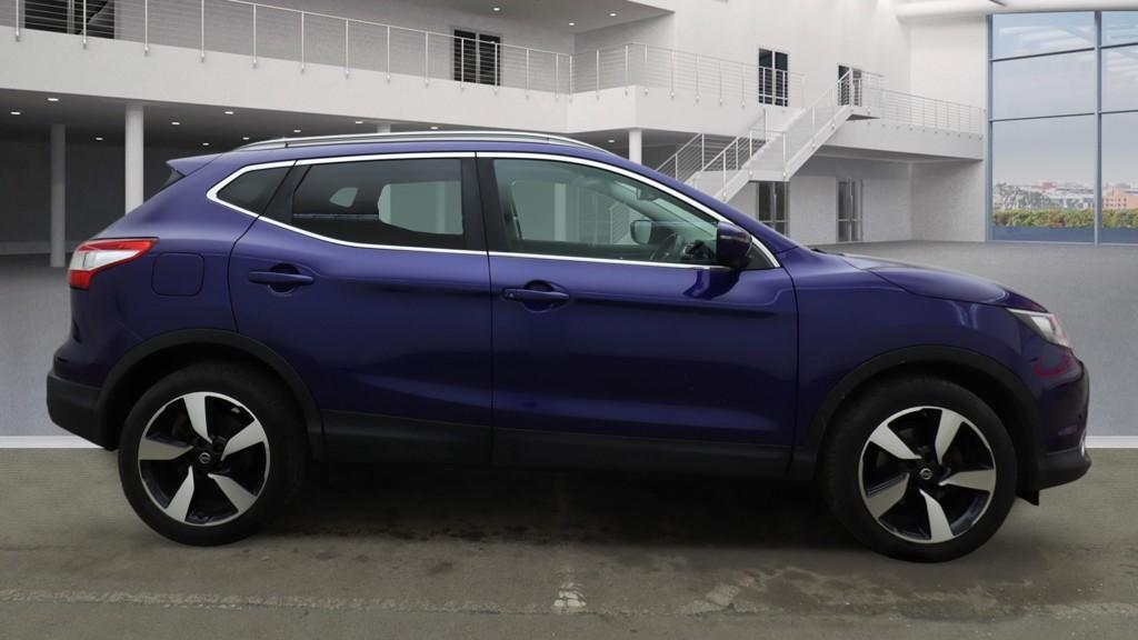 Nissan Qashqai 1.2 DIG-T n-tec+ SUV 5dr Petrol XTRON 2WD Euro 6 (s/s) (115 ps)