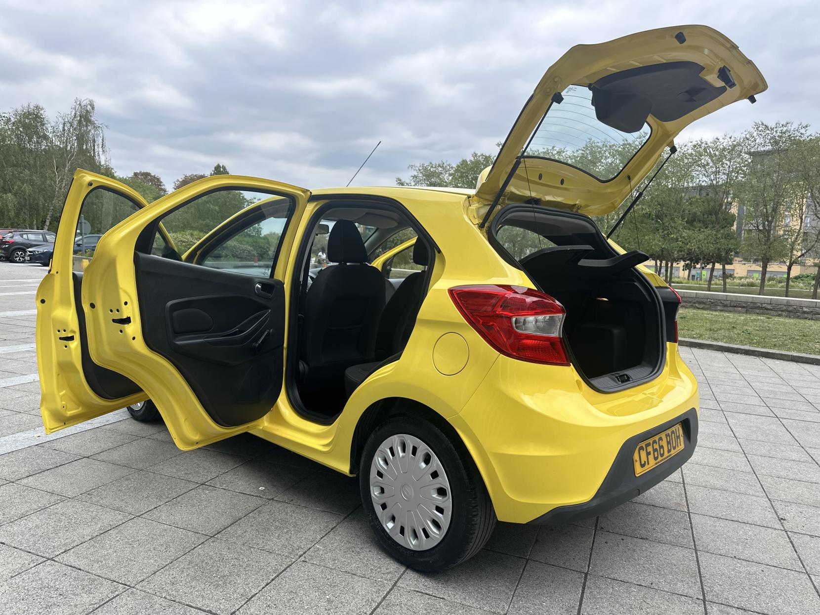 Ford Ka+ 1.2 Ti-VCT Studio Hatchback 5dr Petrol Manual Euro 6 (70 ps)