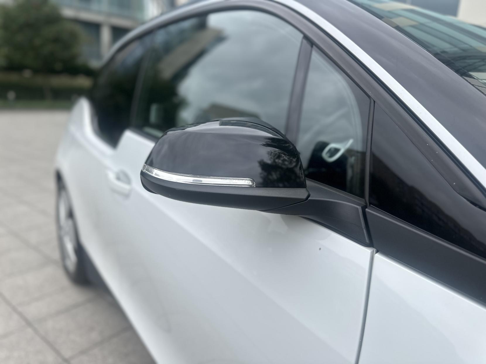 BMW i3 33kWh Hatchback 5dr Petrol Plug-in Hybrid Auto Euro 6 (s/s) (Range Extender) (170 ps)